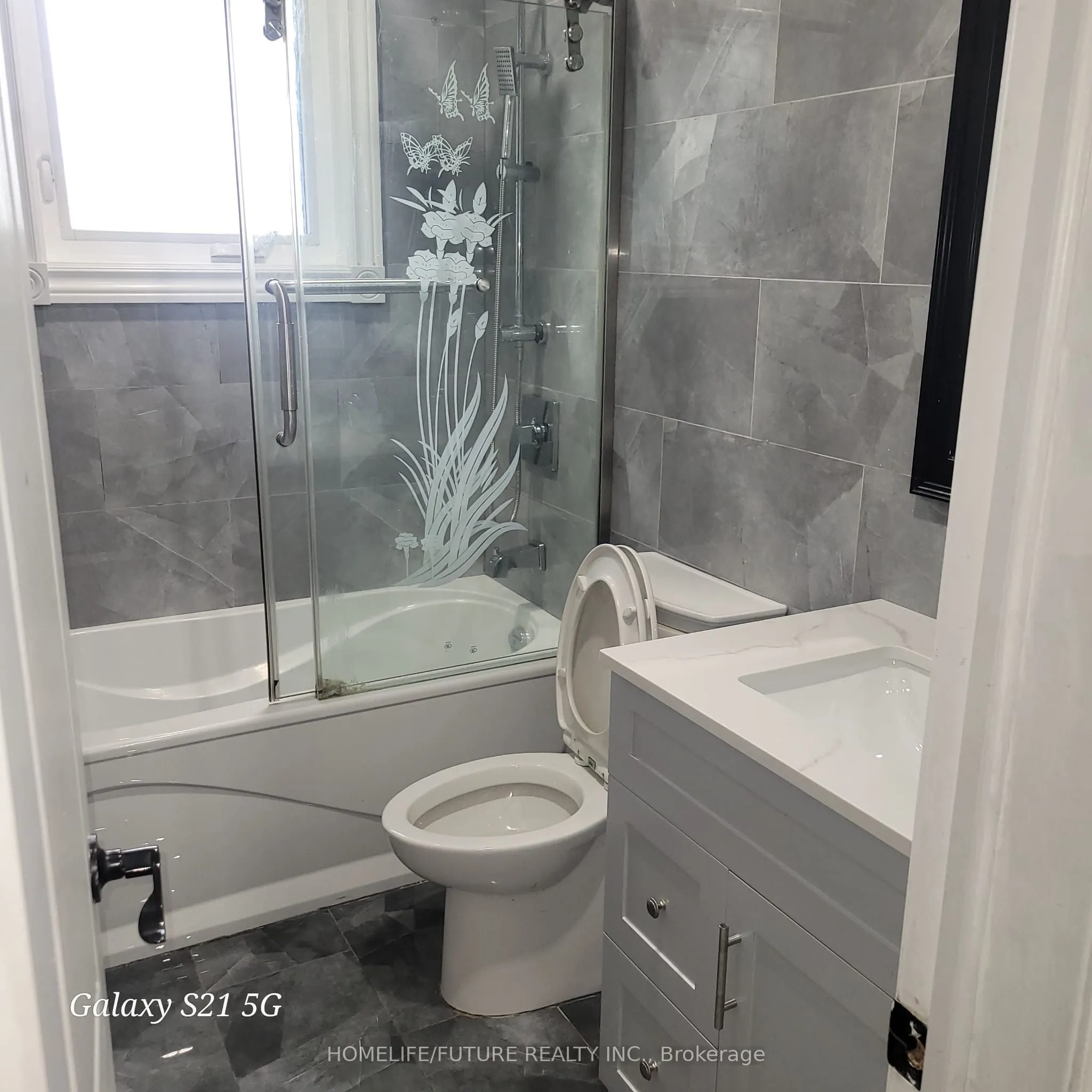 64 Shoreview Drive, #Main