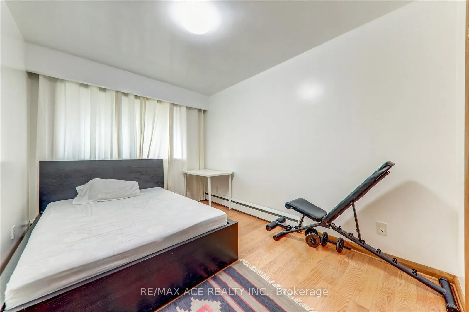 77 Perivale Crescent