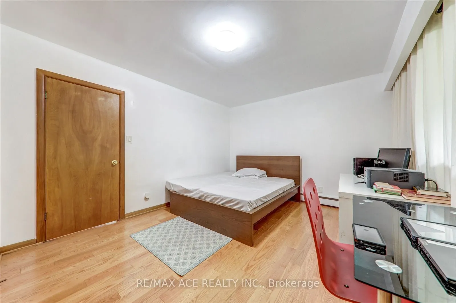 77 Perivale Crescent