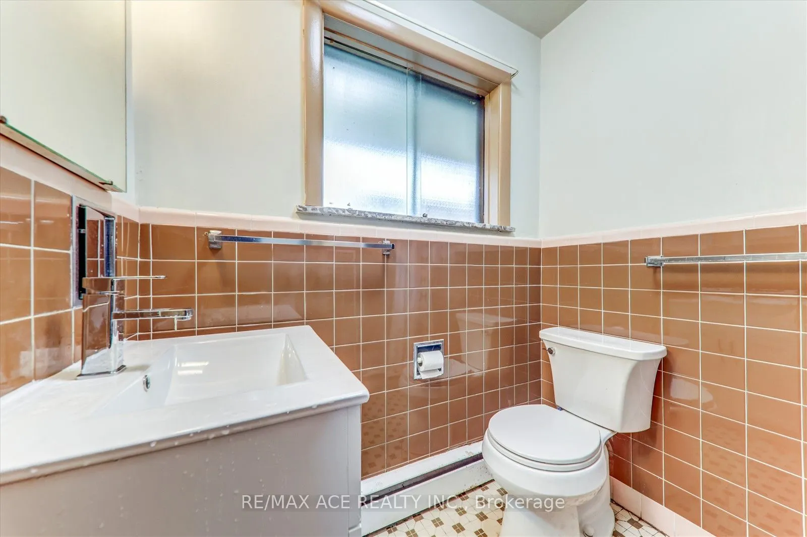 77 Perivale Crescent