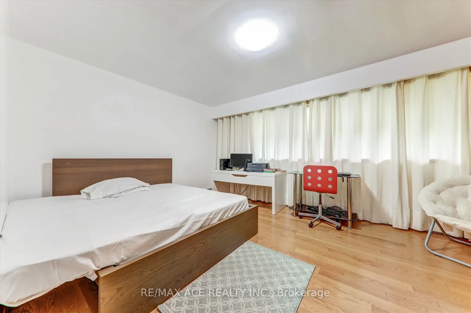 77 Perivale Crescent