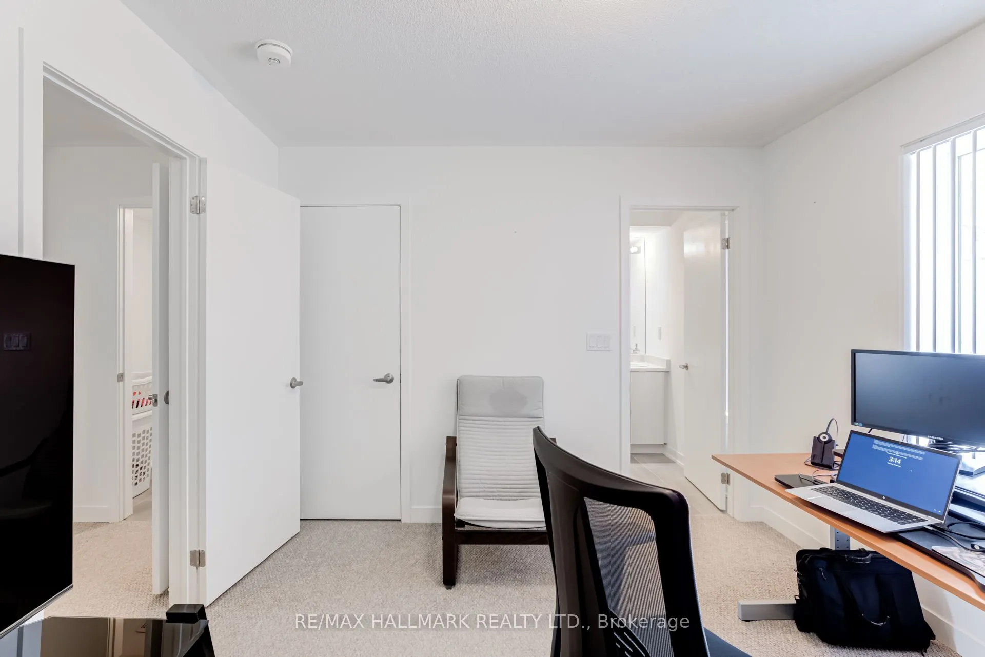 1525 Kingston Road, #803