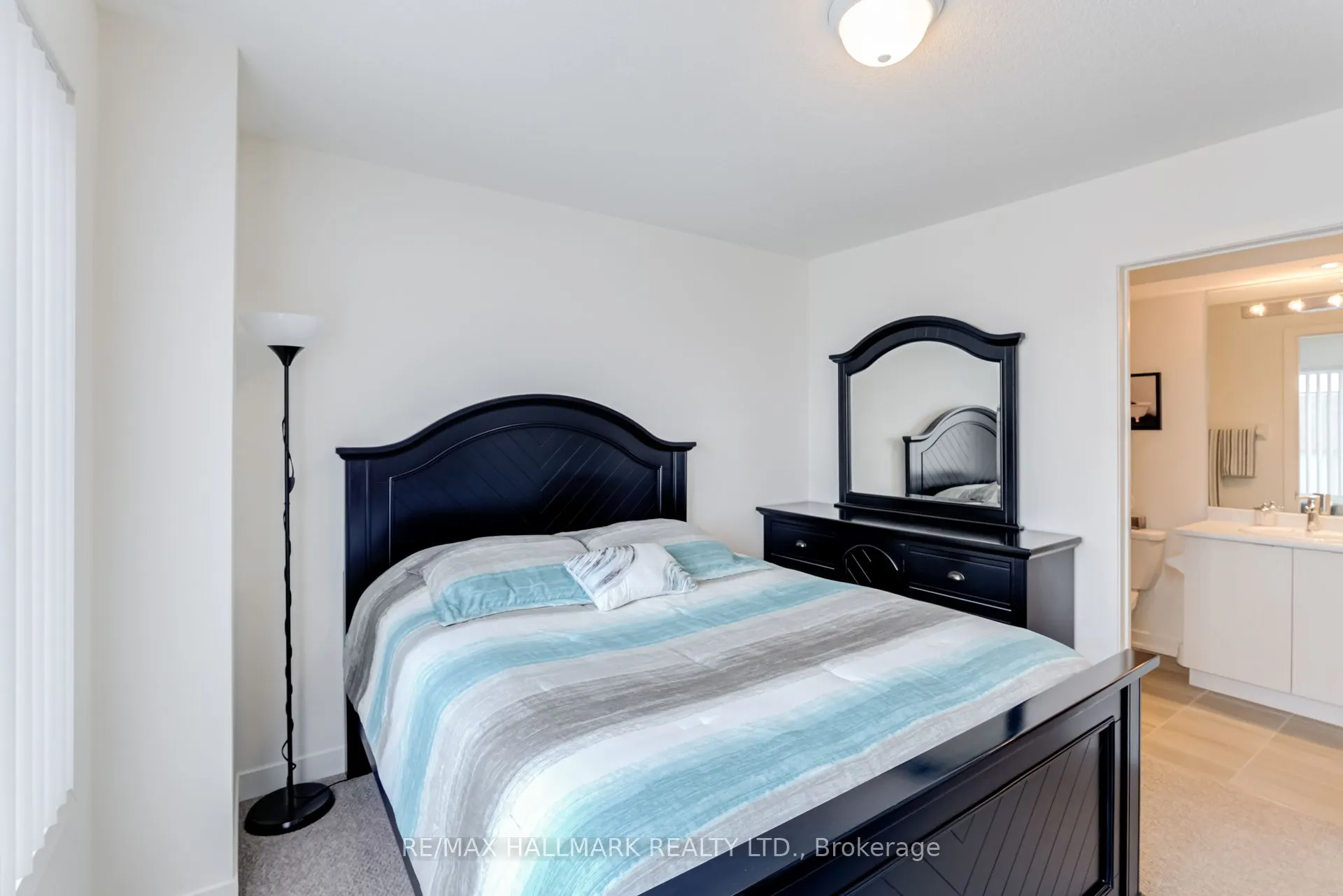 1525 Kingston Road, #803