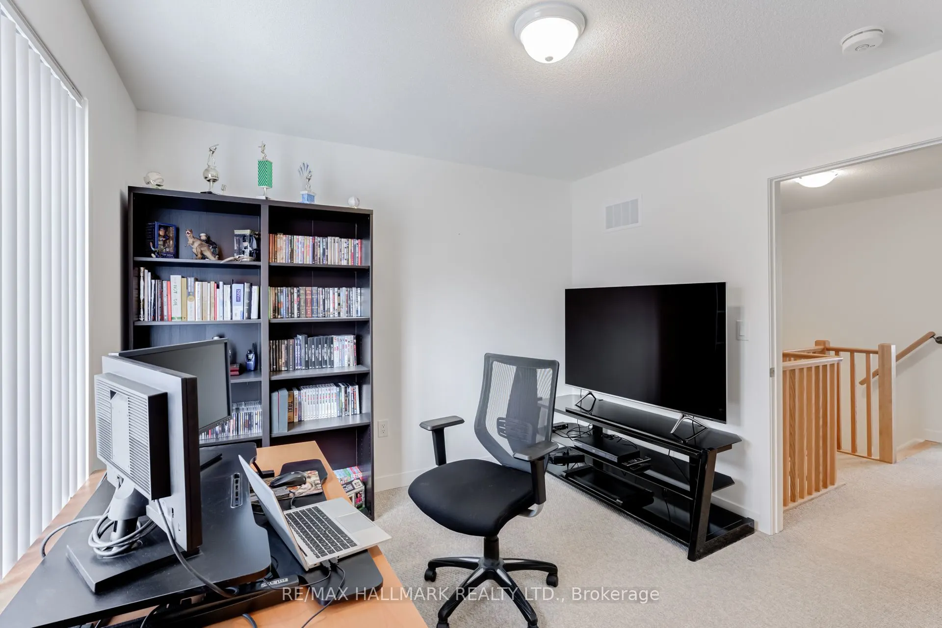 1525 Kingston Road, #803