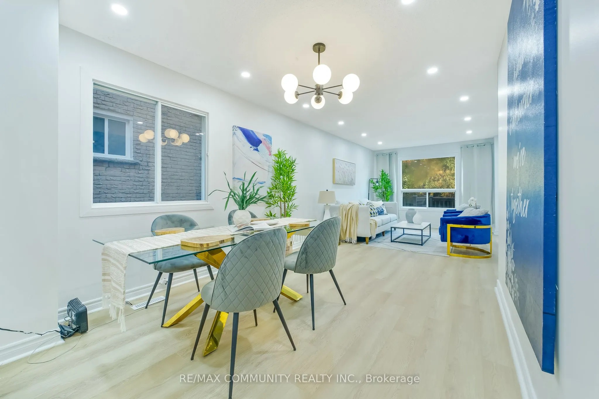 89 Hewitt Crescent