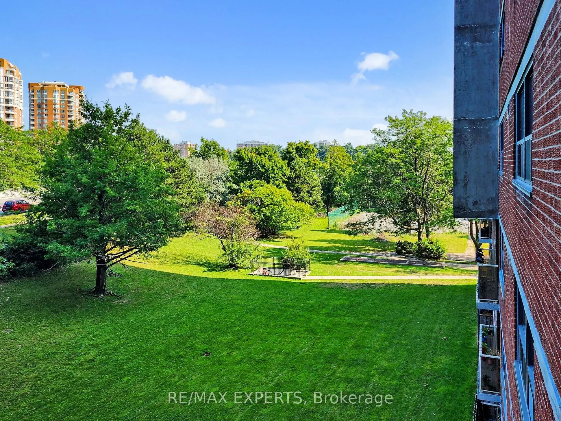100 Wingarden Court, #410