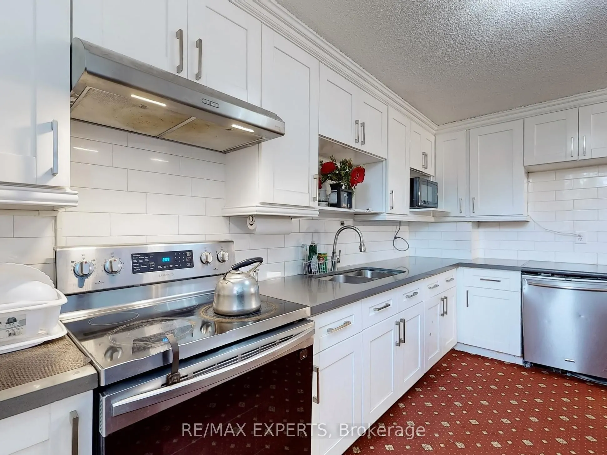 100 Wingarden Court, #410