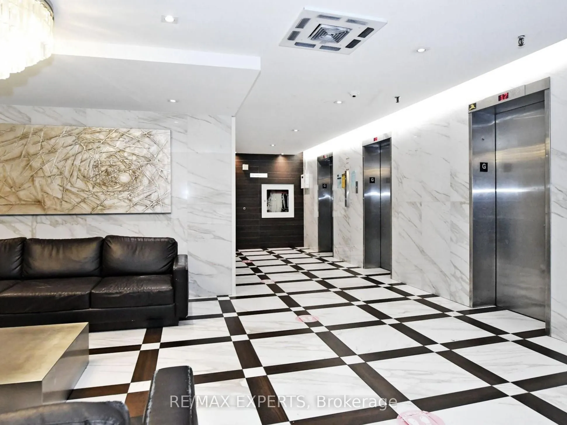 100 Wingarden Court, #410