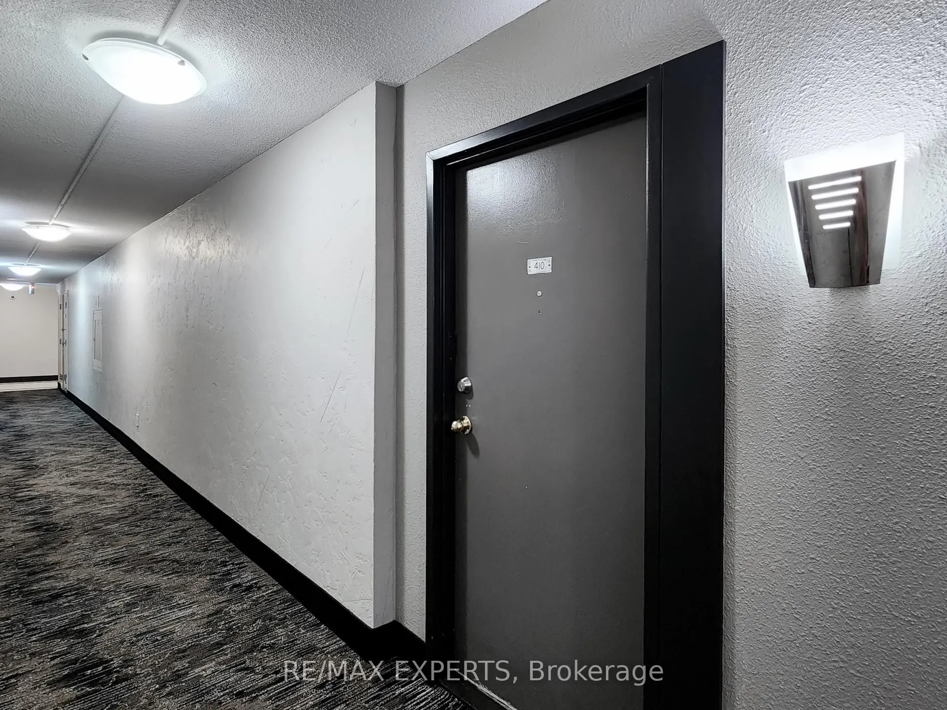 100 Wingarden Court, #410