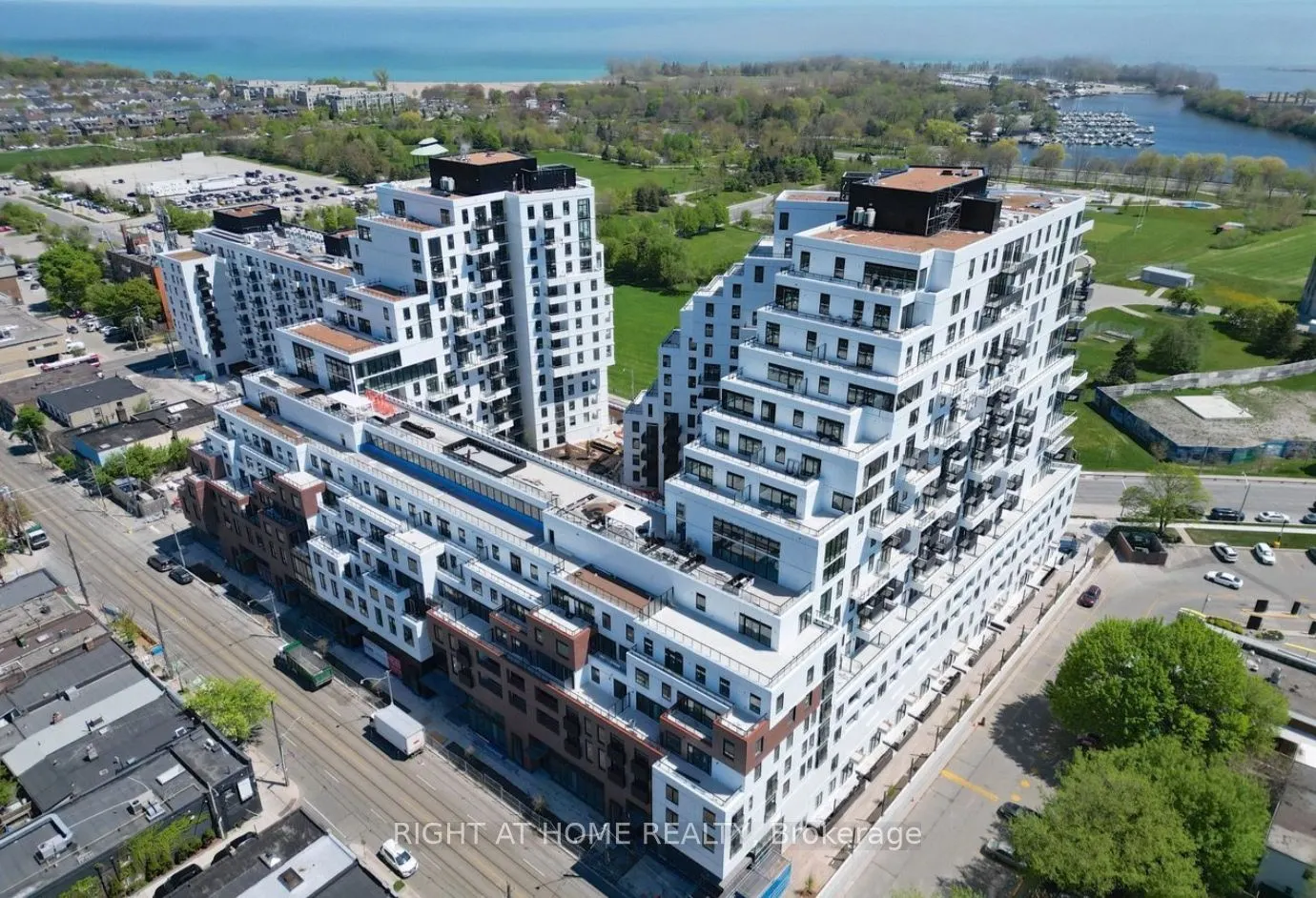 1050 Eastern Avenue, #1307