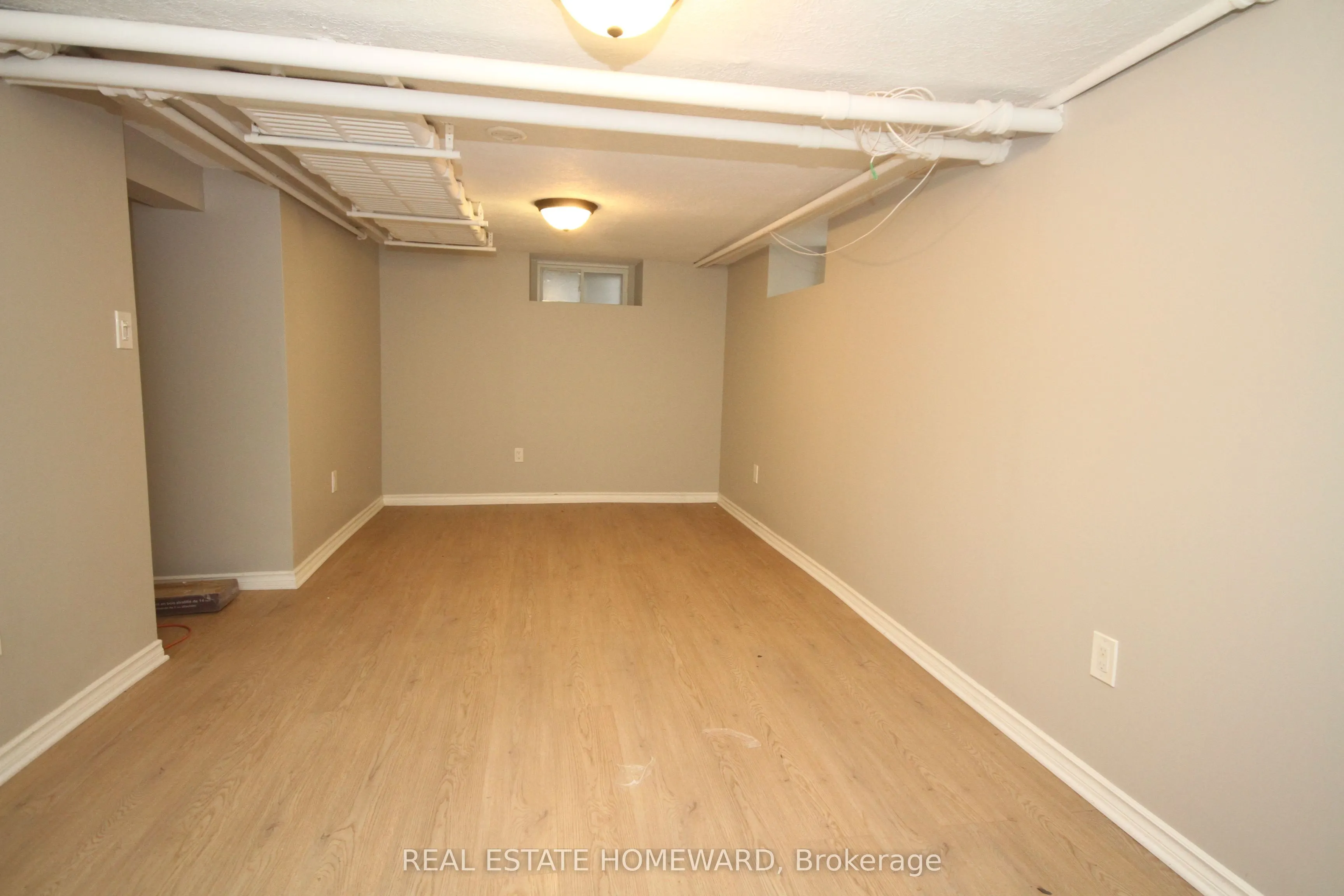 101 Kingsmount Park Road, #Lower