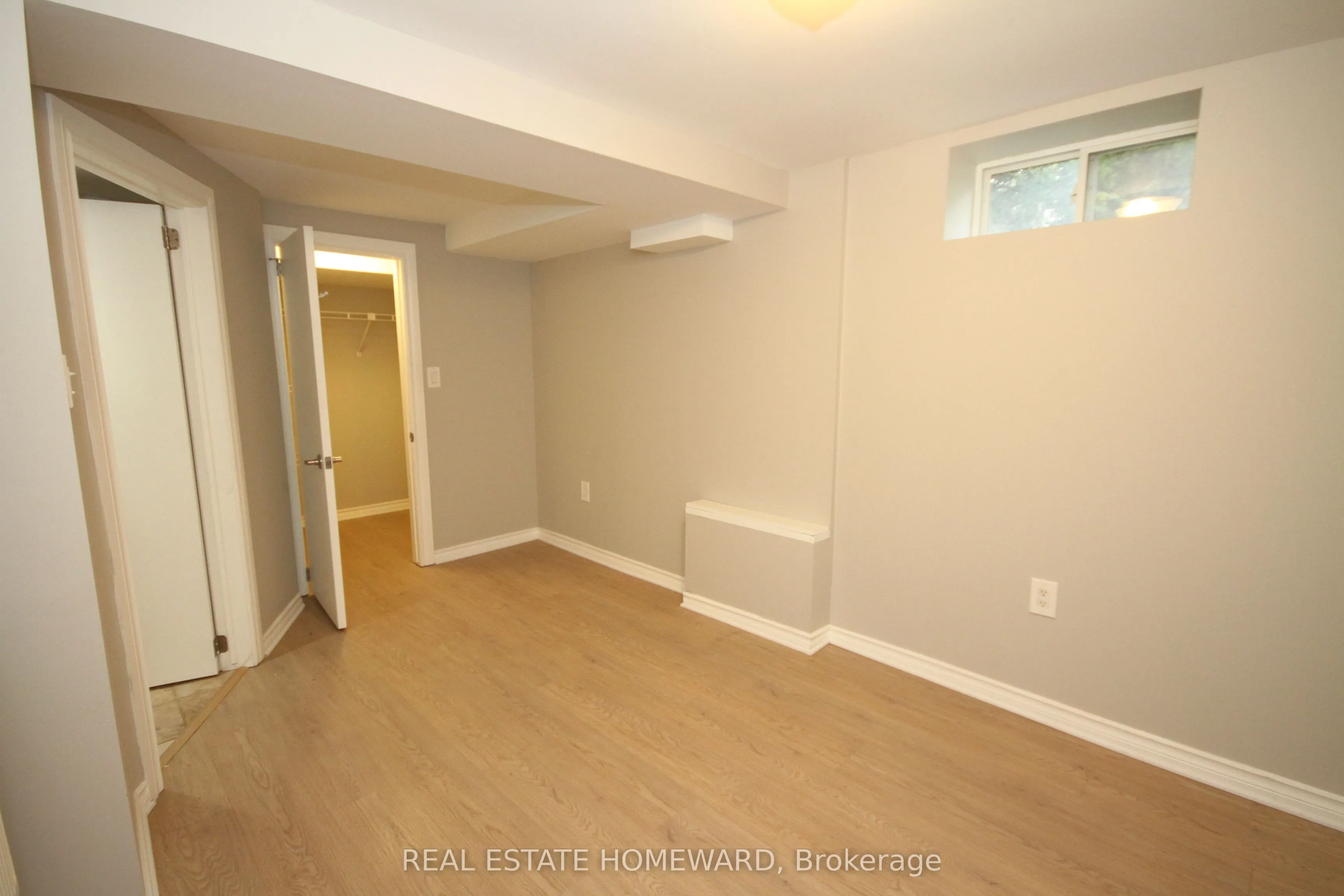 101 Kingsmount Park Road, #Lower