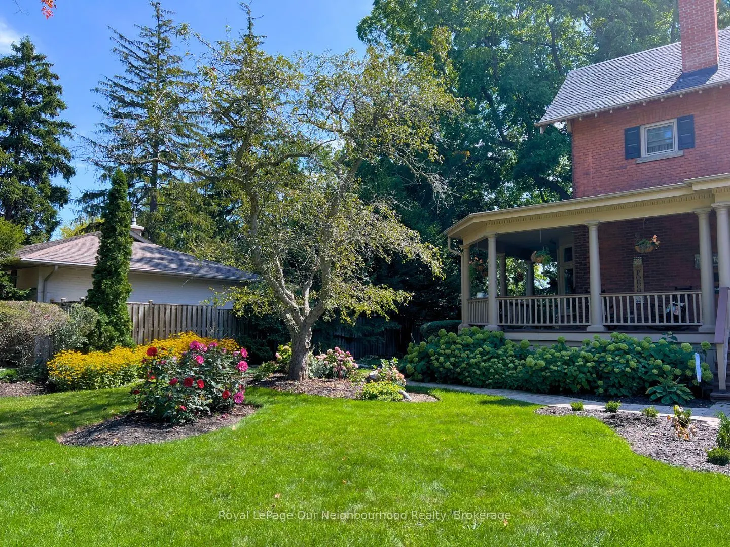 305 Trent Street W