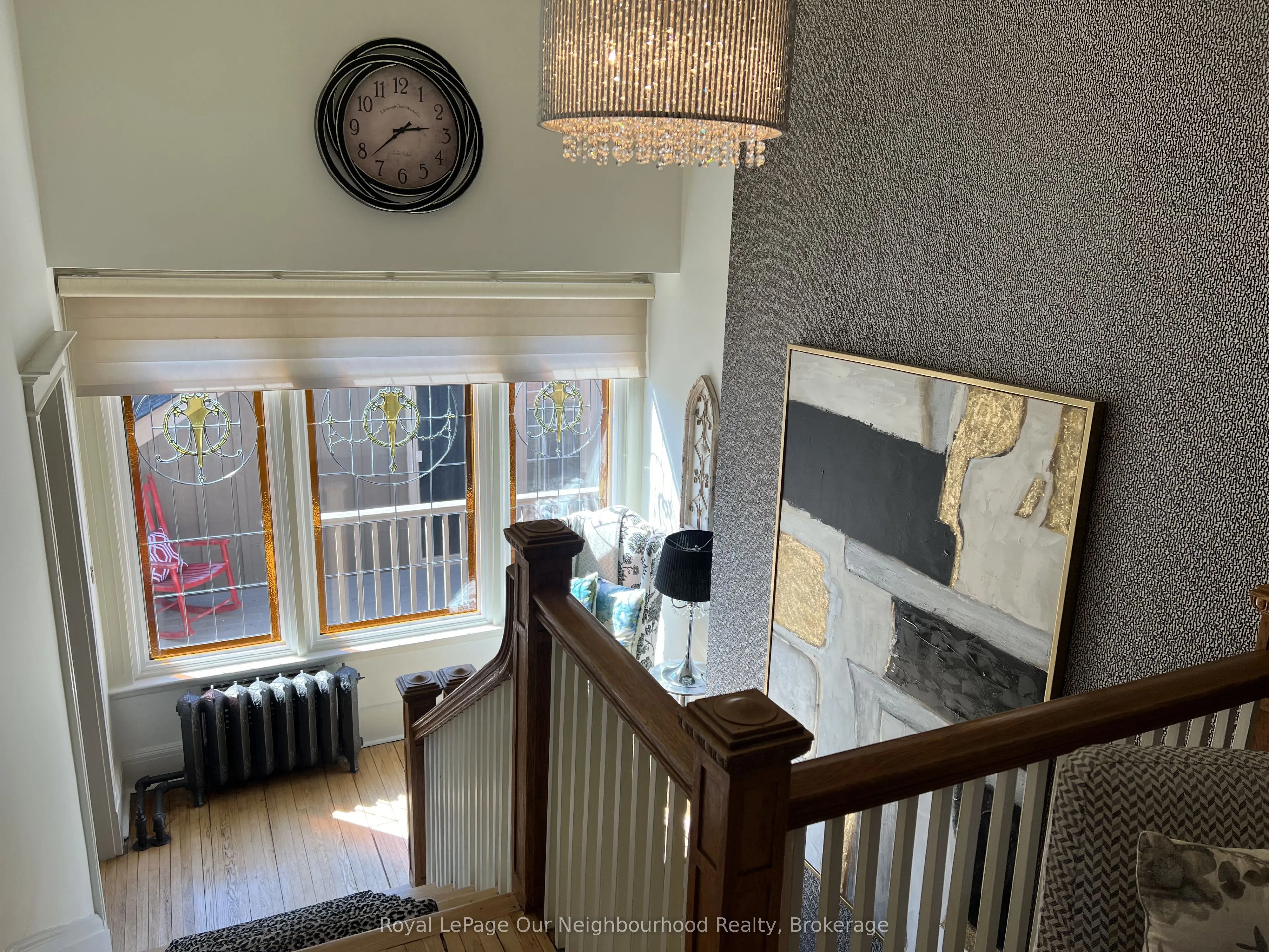 305 Trent Street W