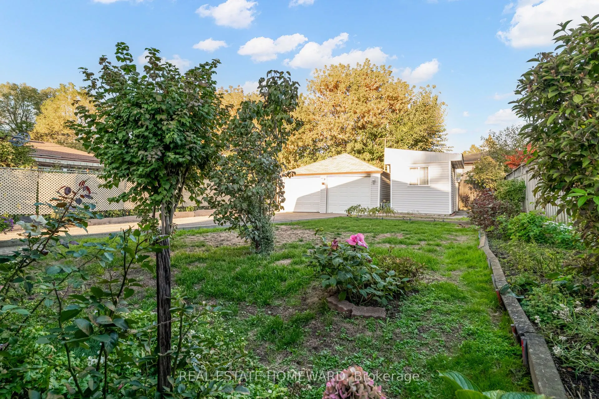 141 Brenda Crescent