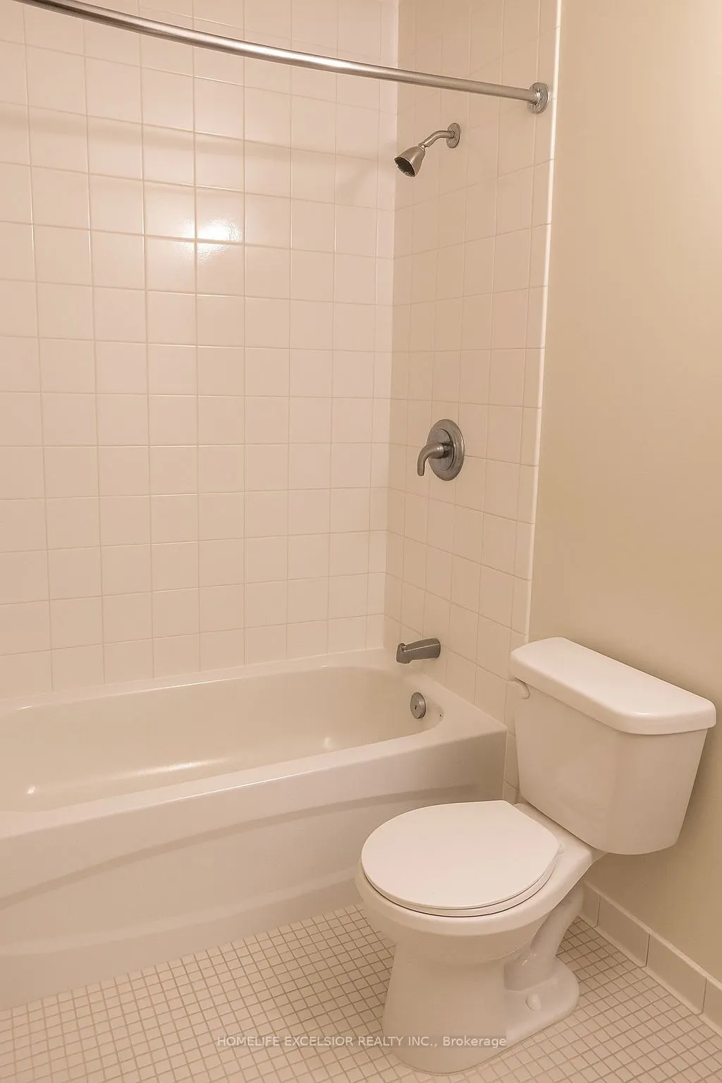 4064 Lawrence Avenue, #514