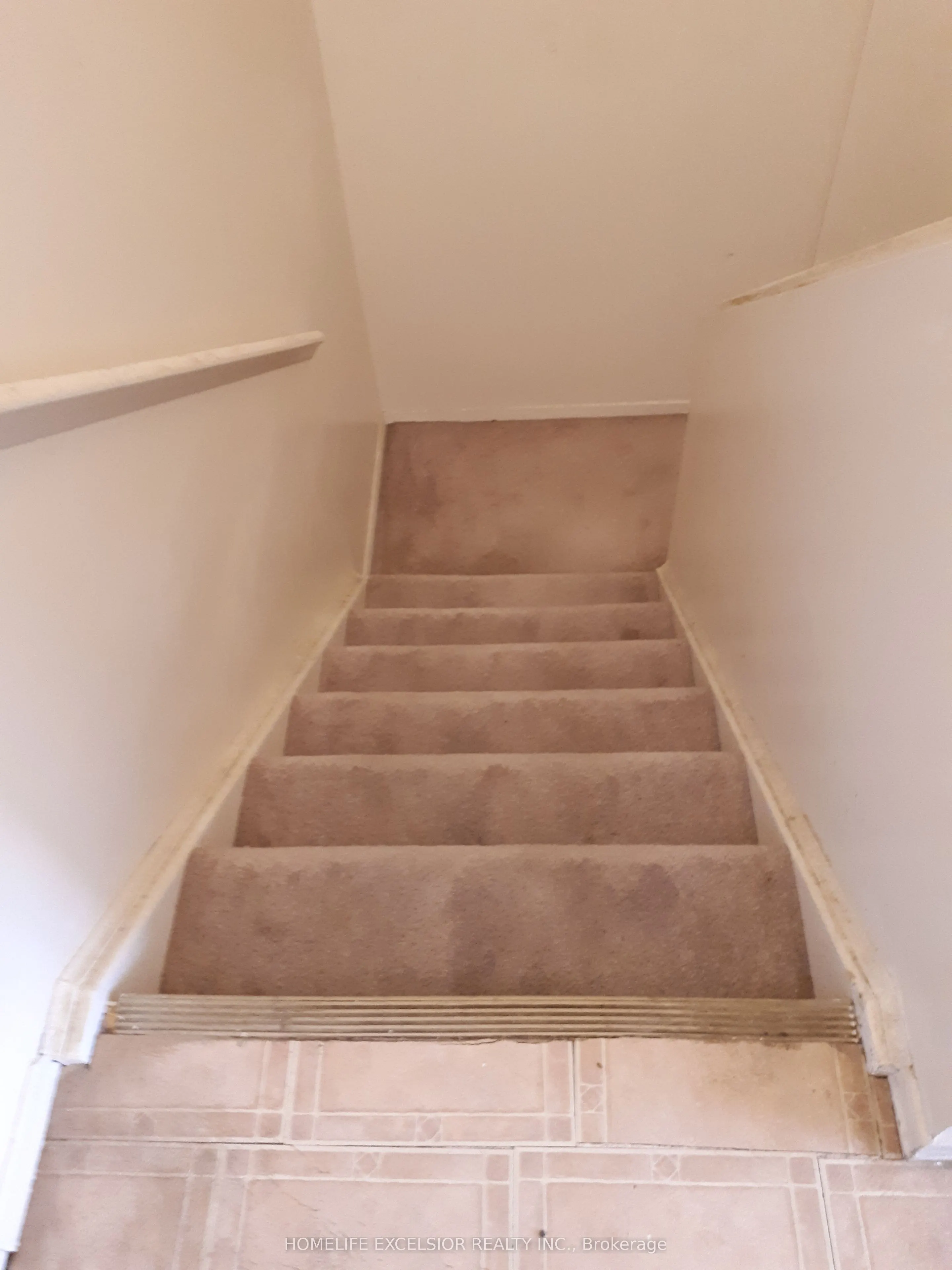 4064 Lawrence Avenue, #514