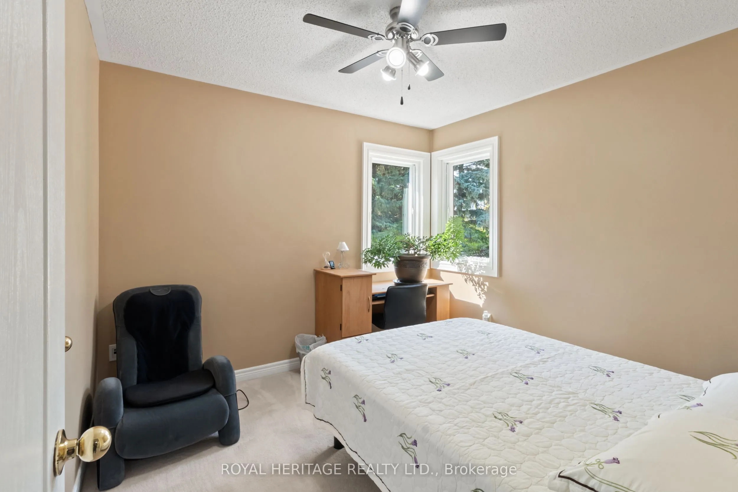 1101 Gossamer Drive