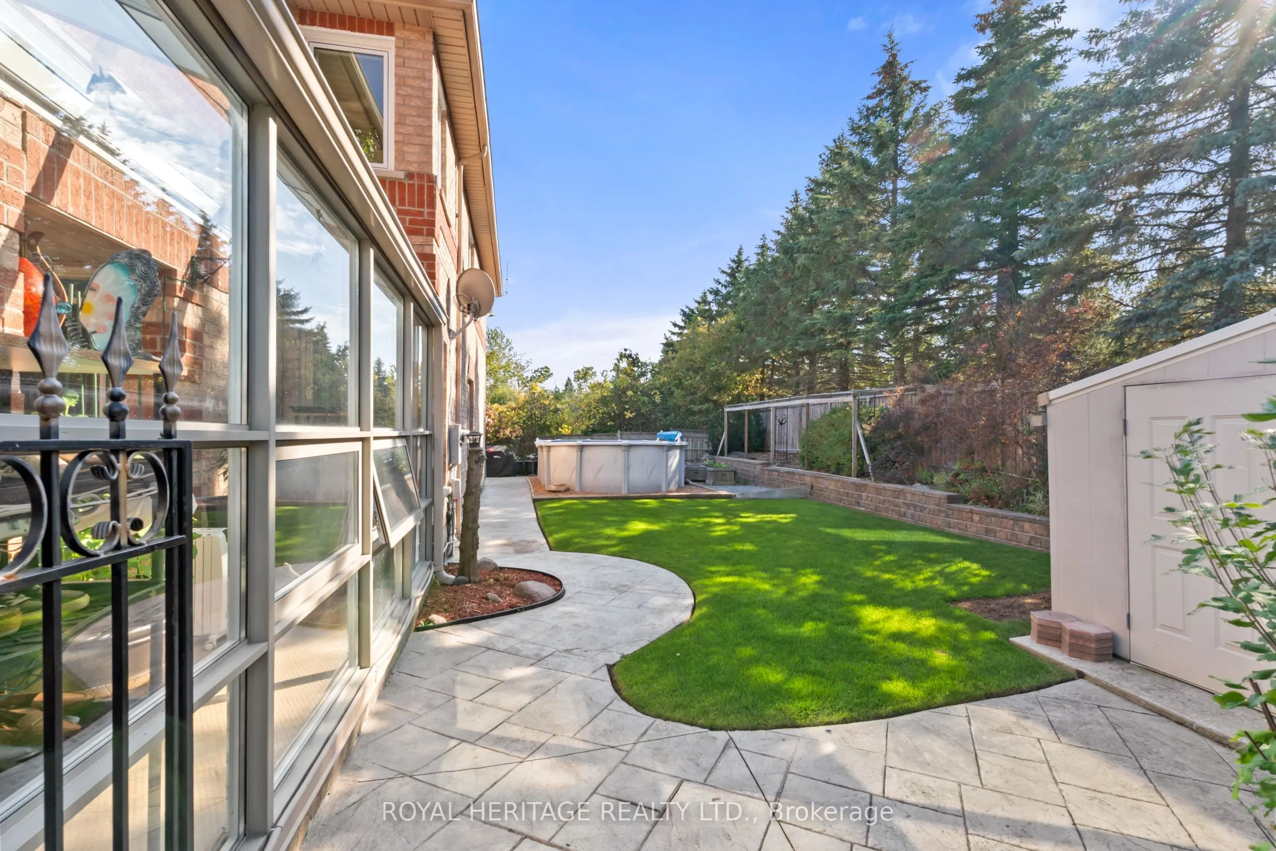 1101 Gossamer Drive