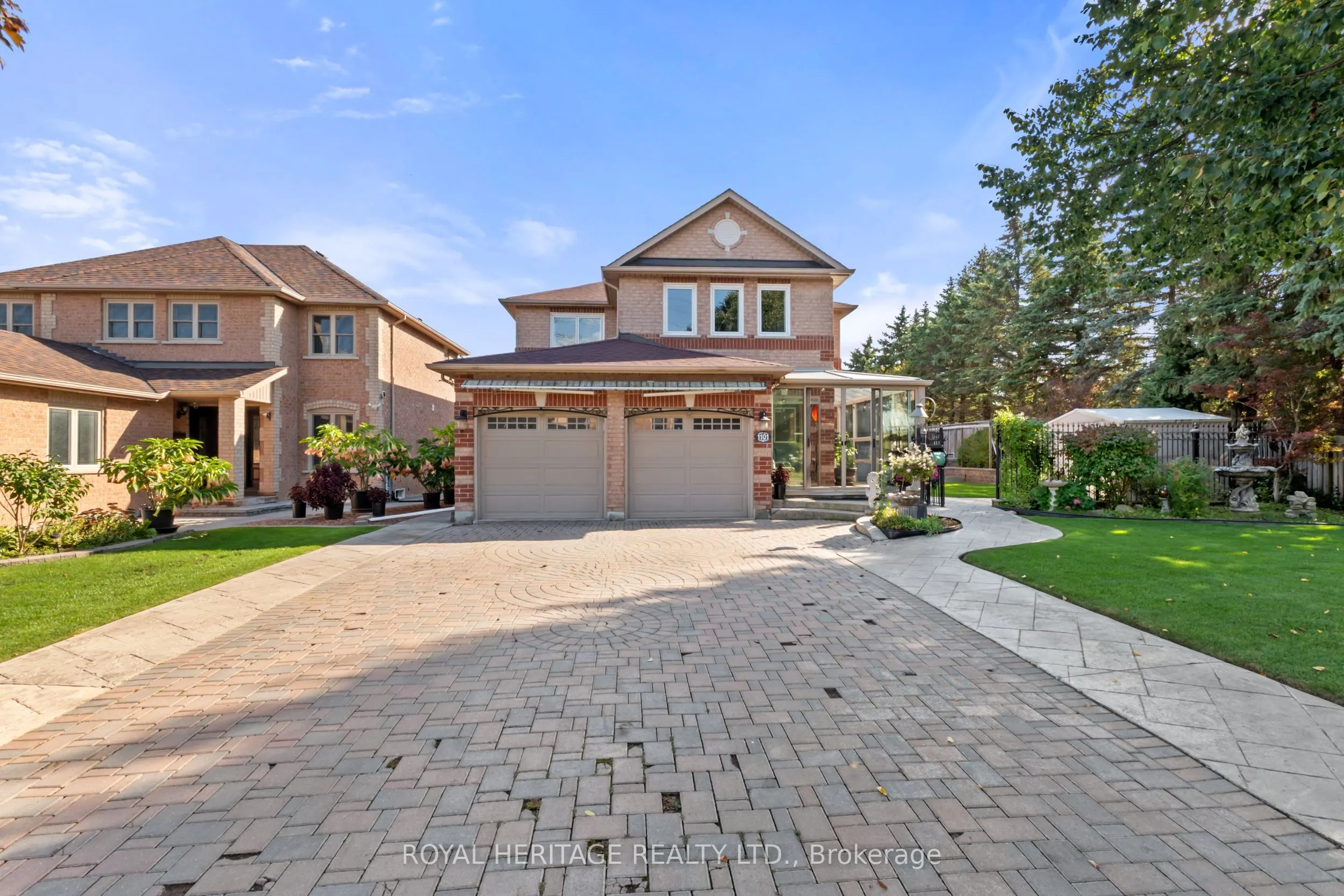1101 Gossamer Drive