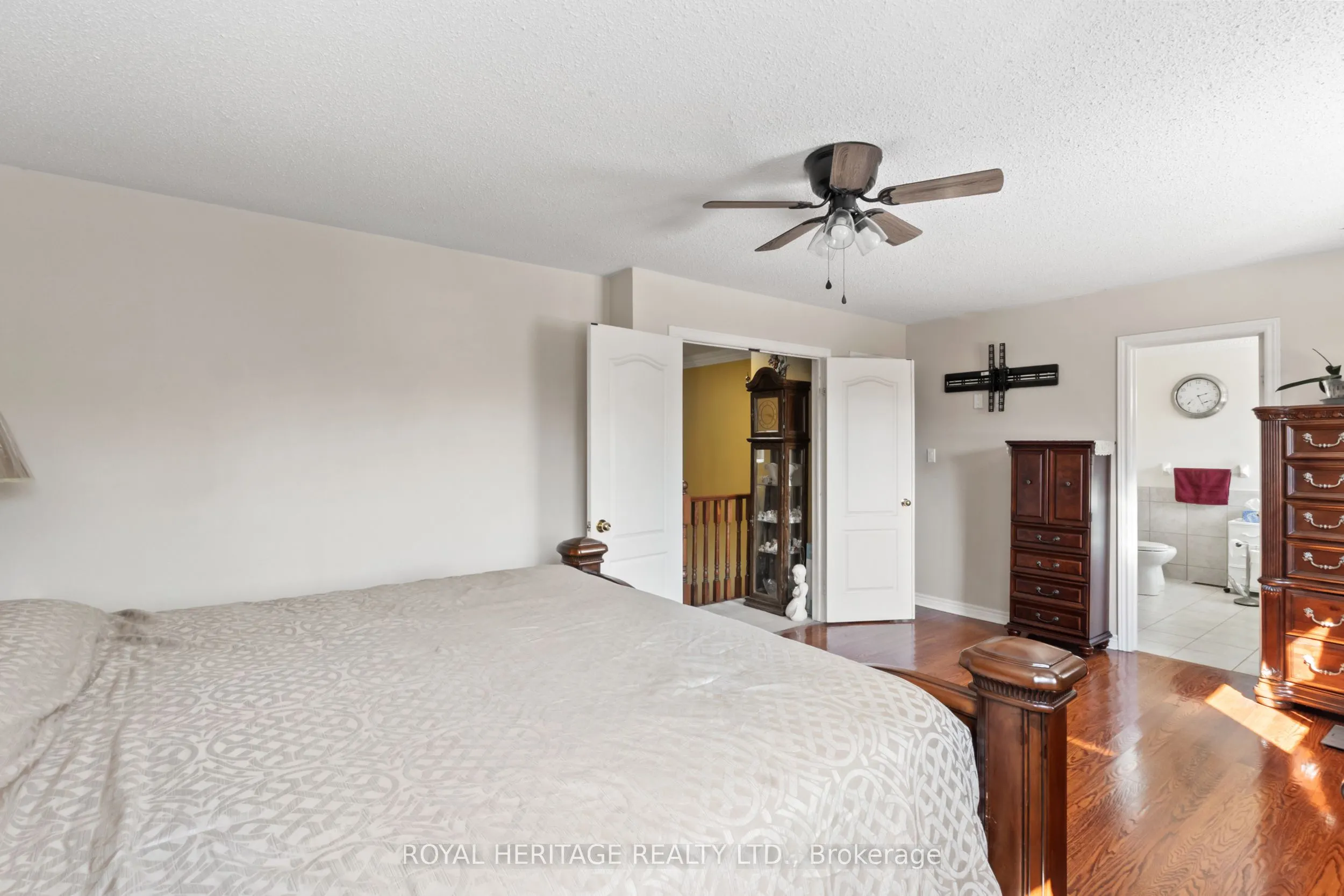 1101 Gossamer Drive