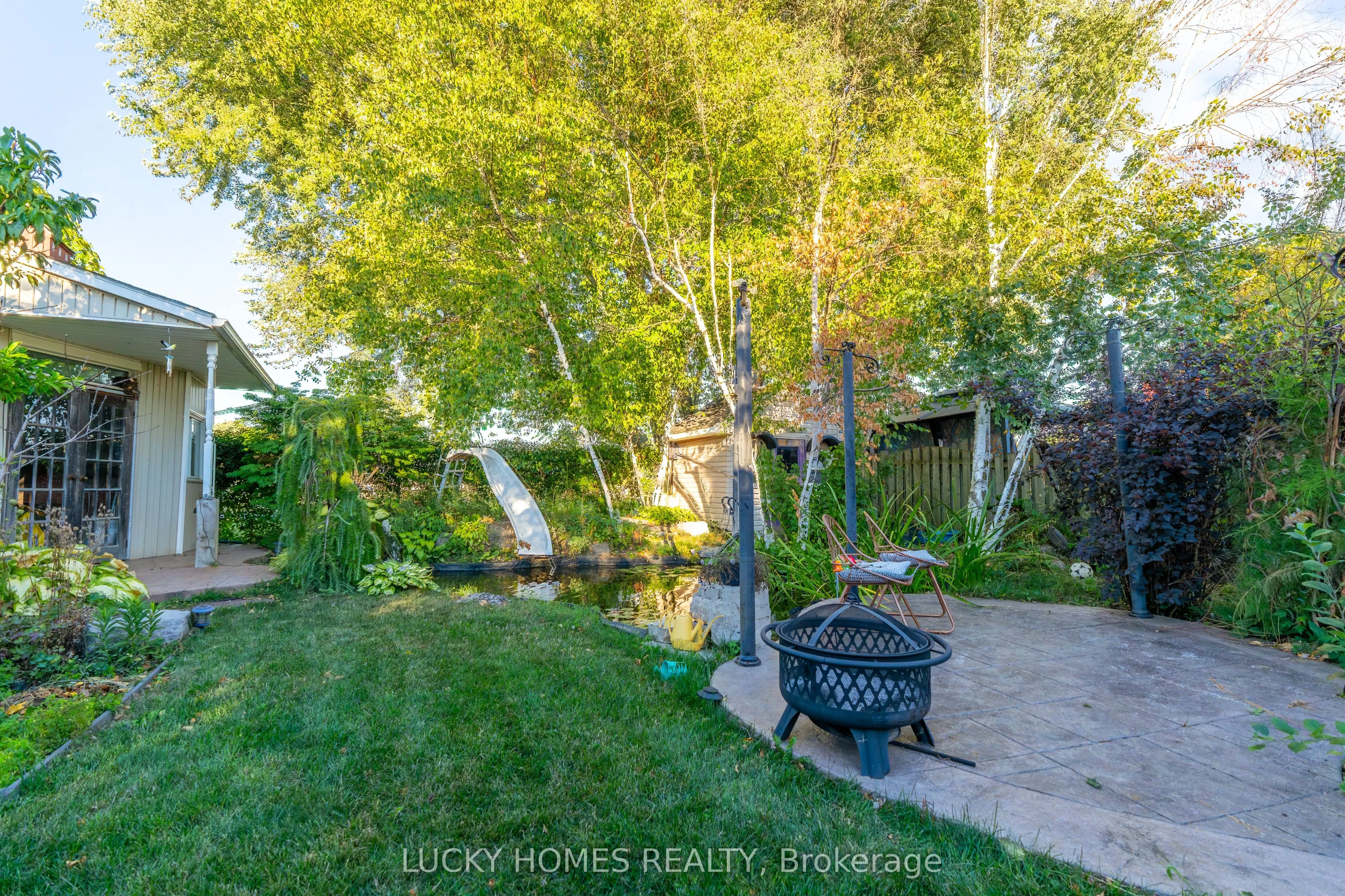 101 Meadowview Boulevard