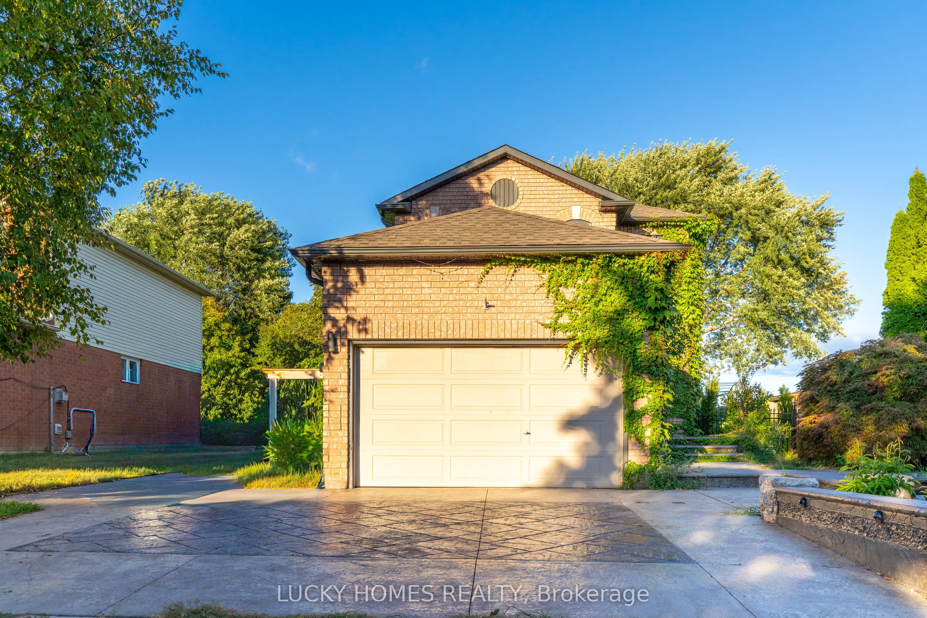 101 Meadowview Boulevard