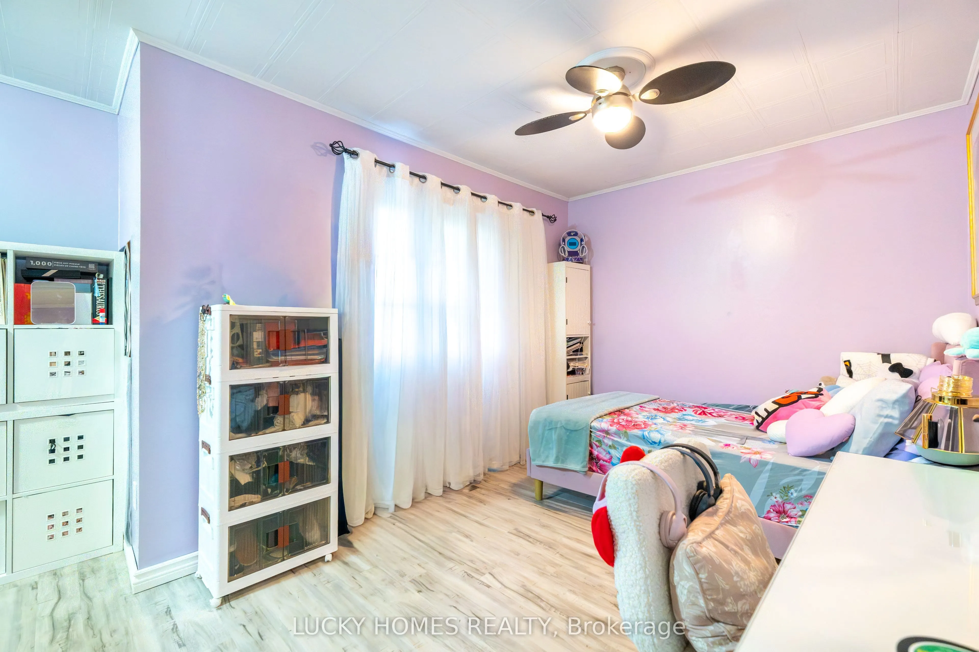 101 Meadowview Boulevard