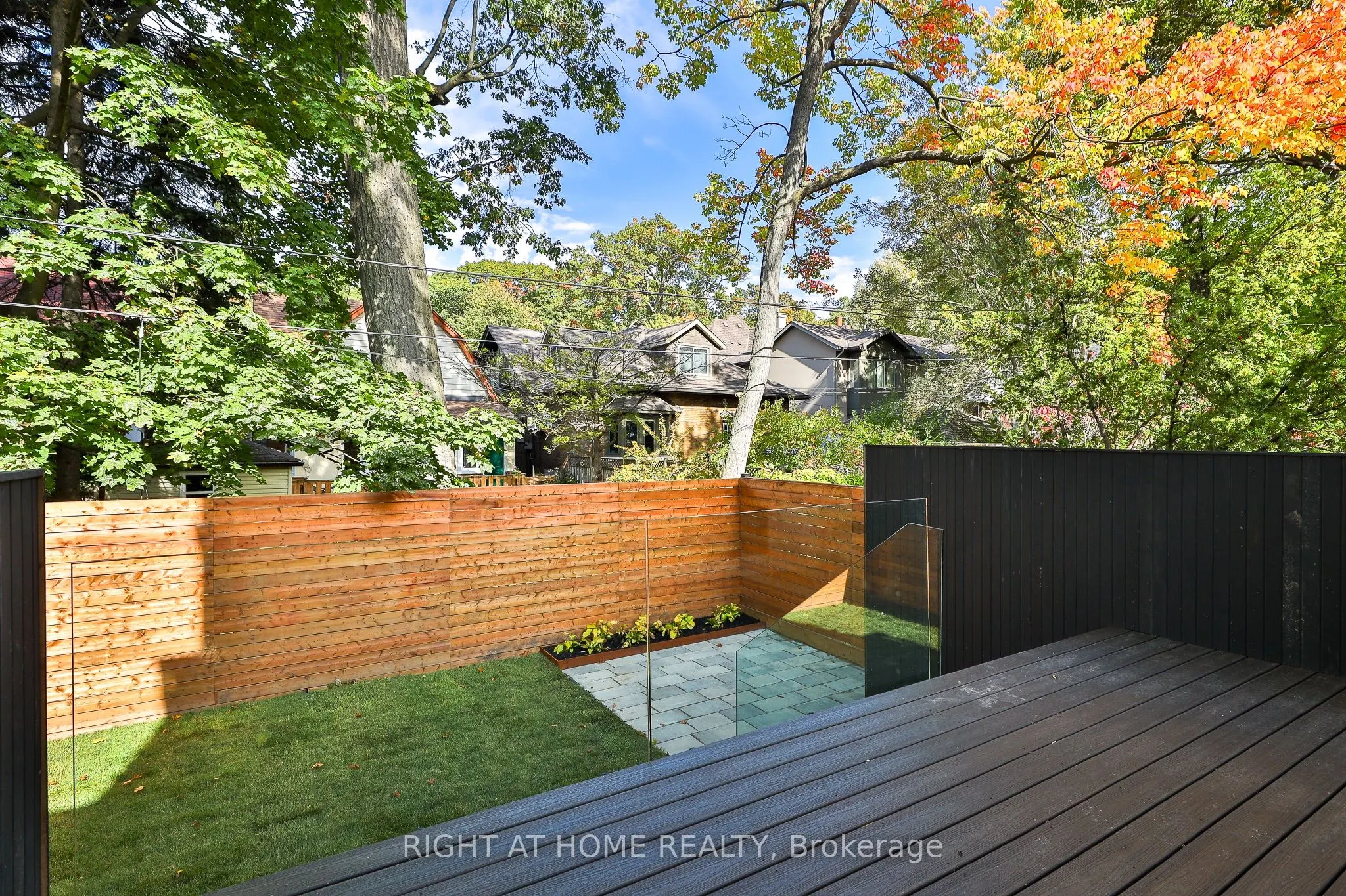 22 Duart Park Road