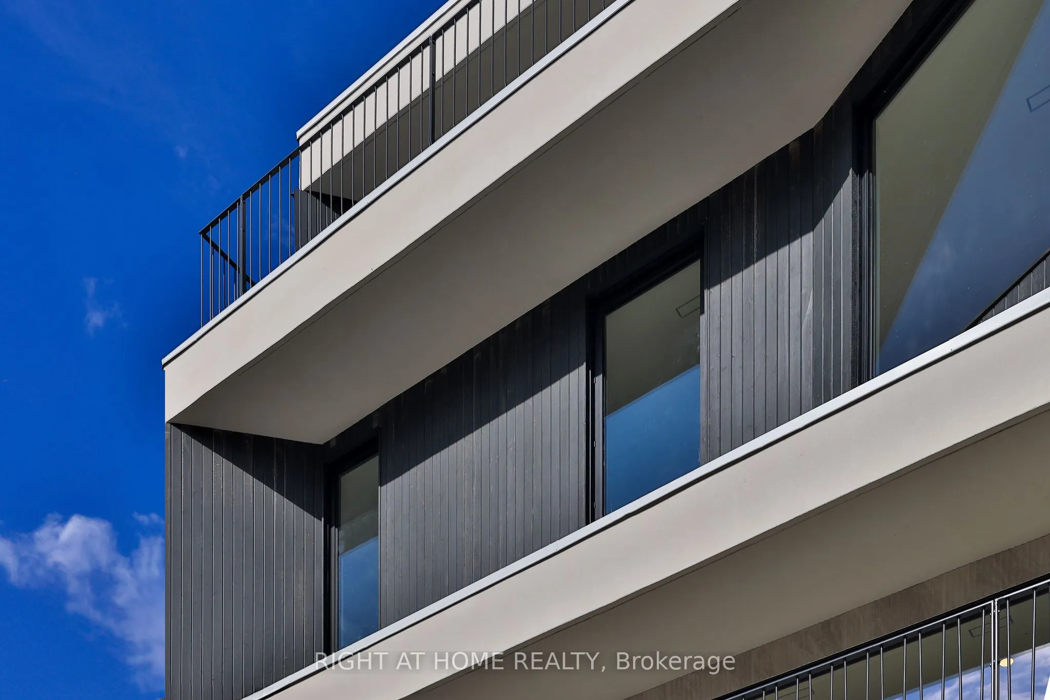 22 Duart Park Road