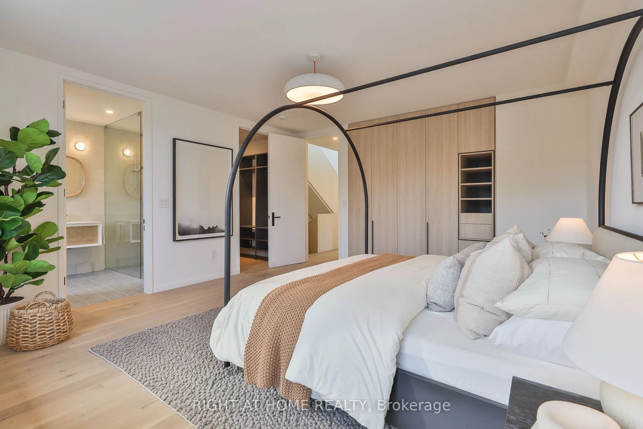 22 Duart Park Road
