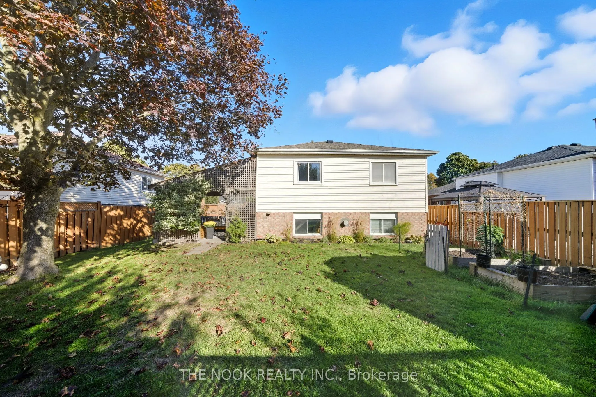 90 Centerfield Drive