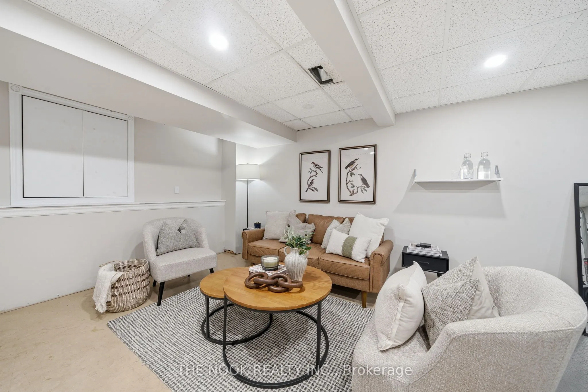 90 Centerfield Drive