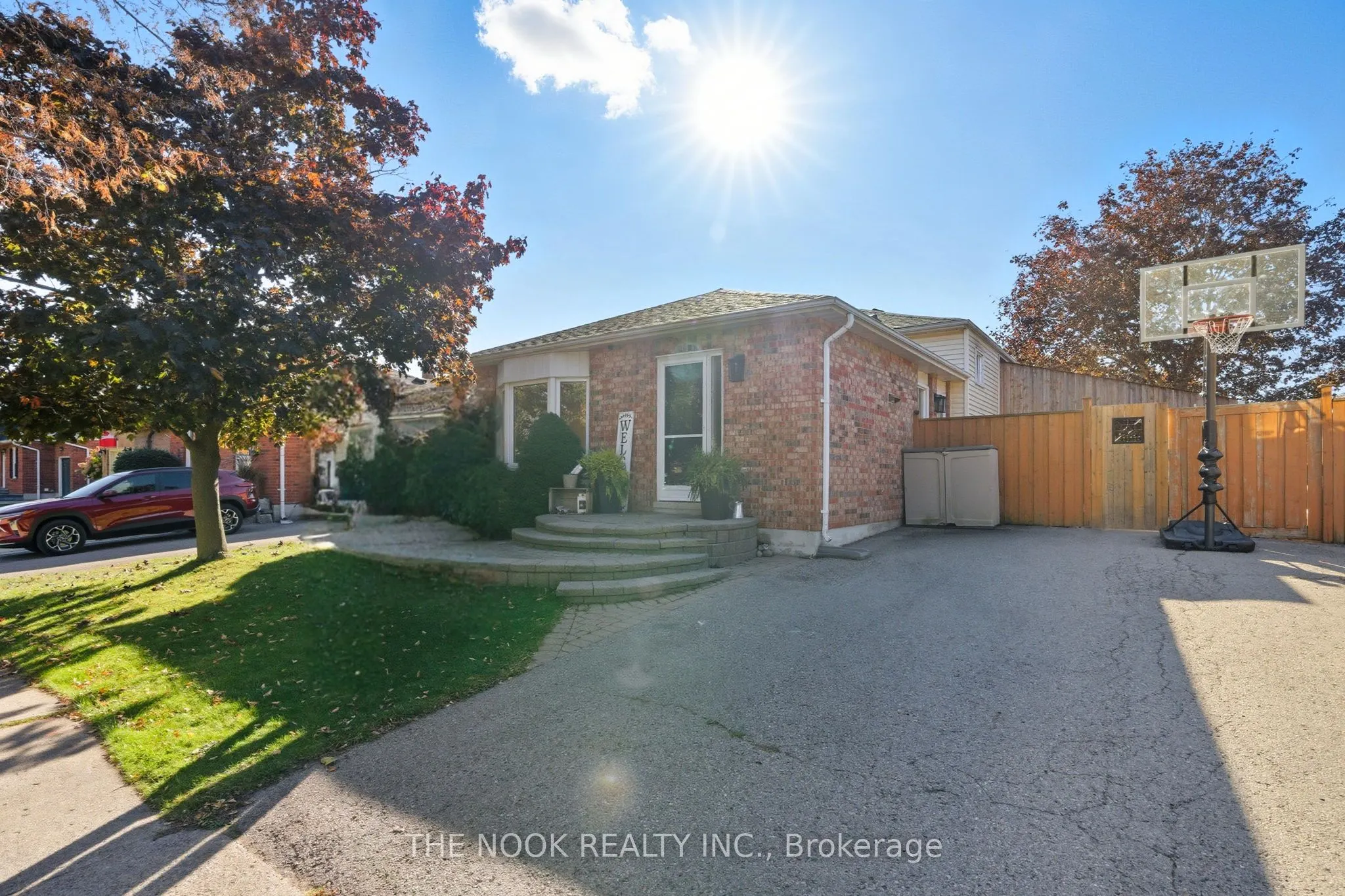 90 Centerfield Drive