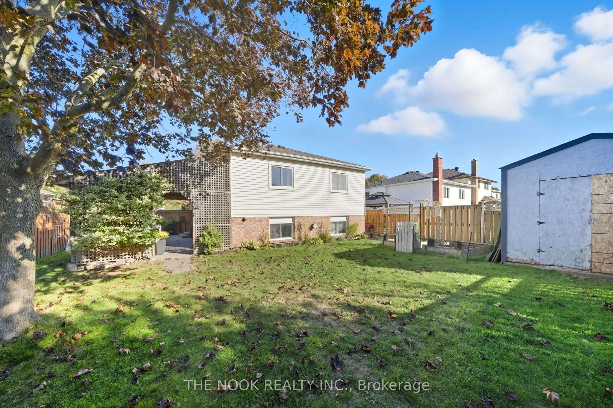 90 Centerfield Drive
