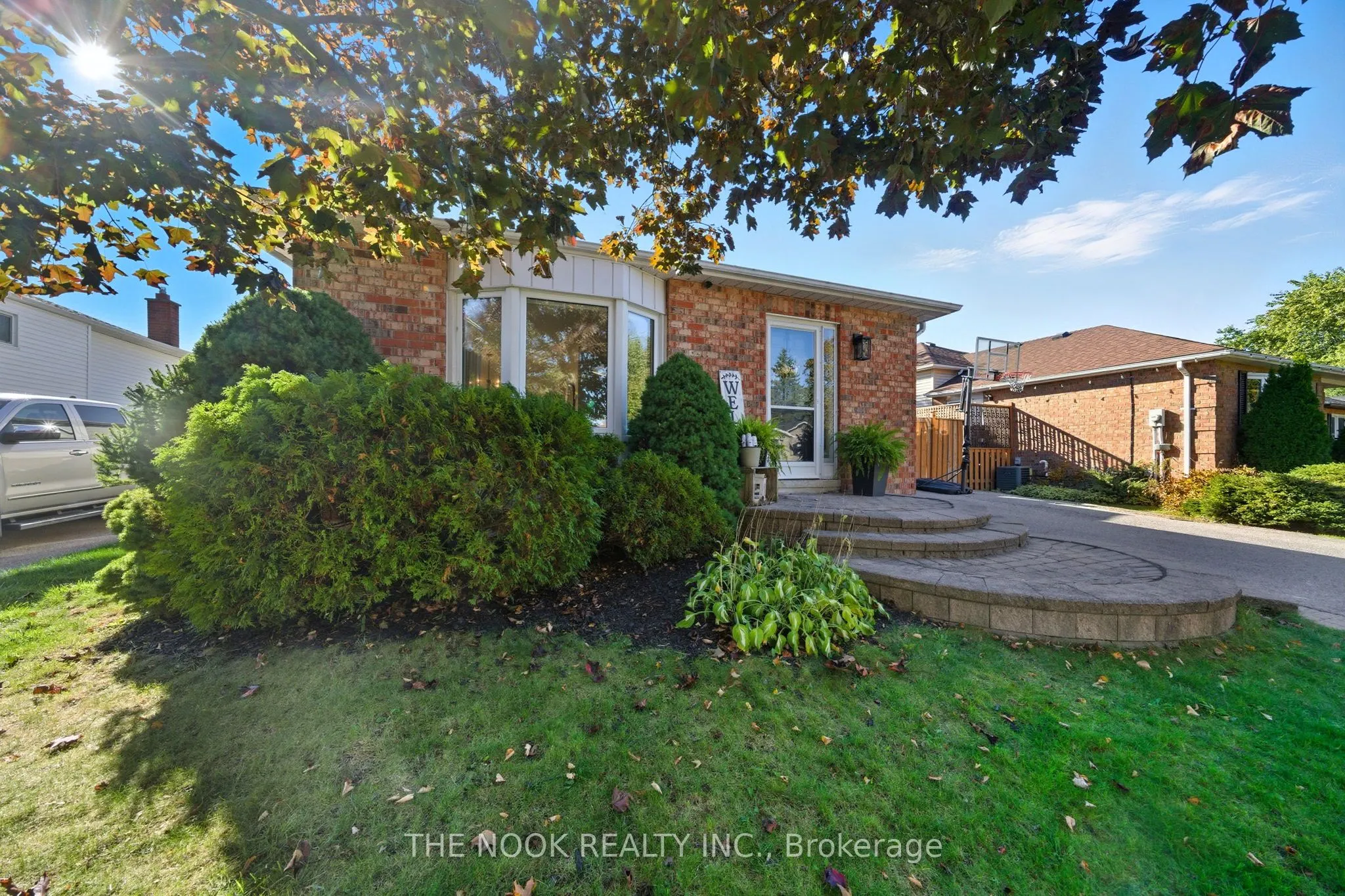 90 Centerfield Drive