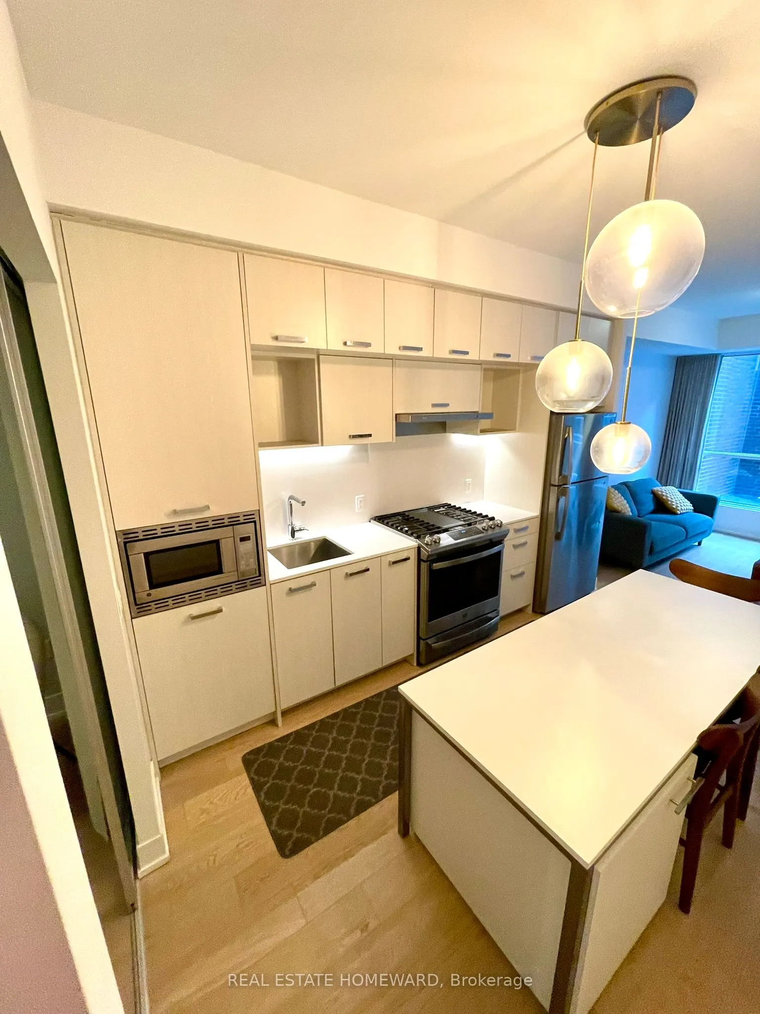 1331 Queen Street E, #201