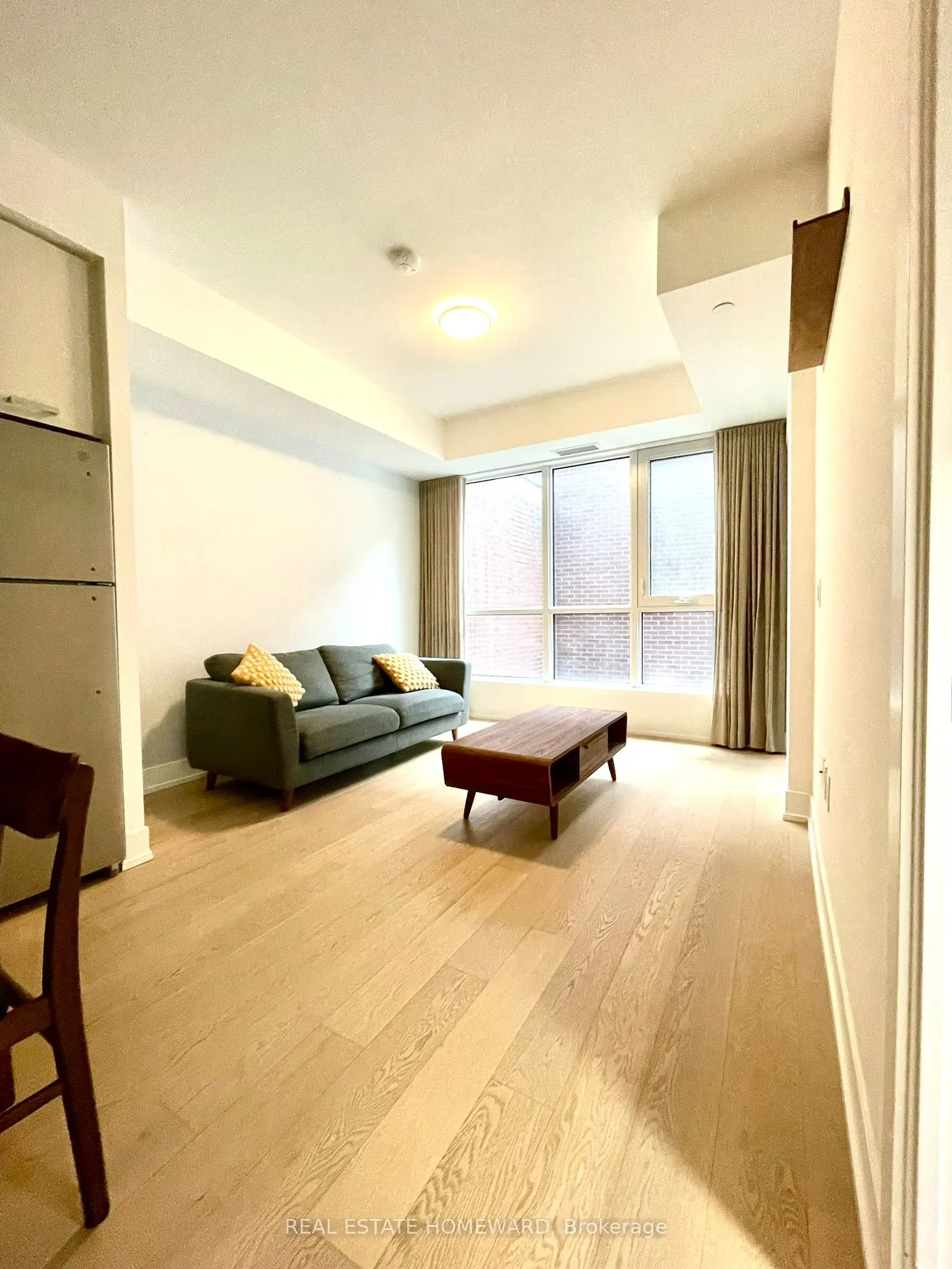 1331 Queen Street E, #201