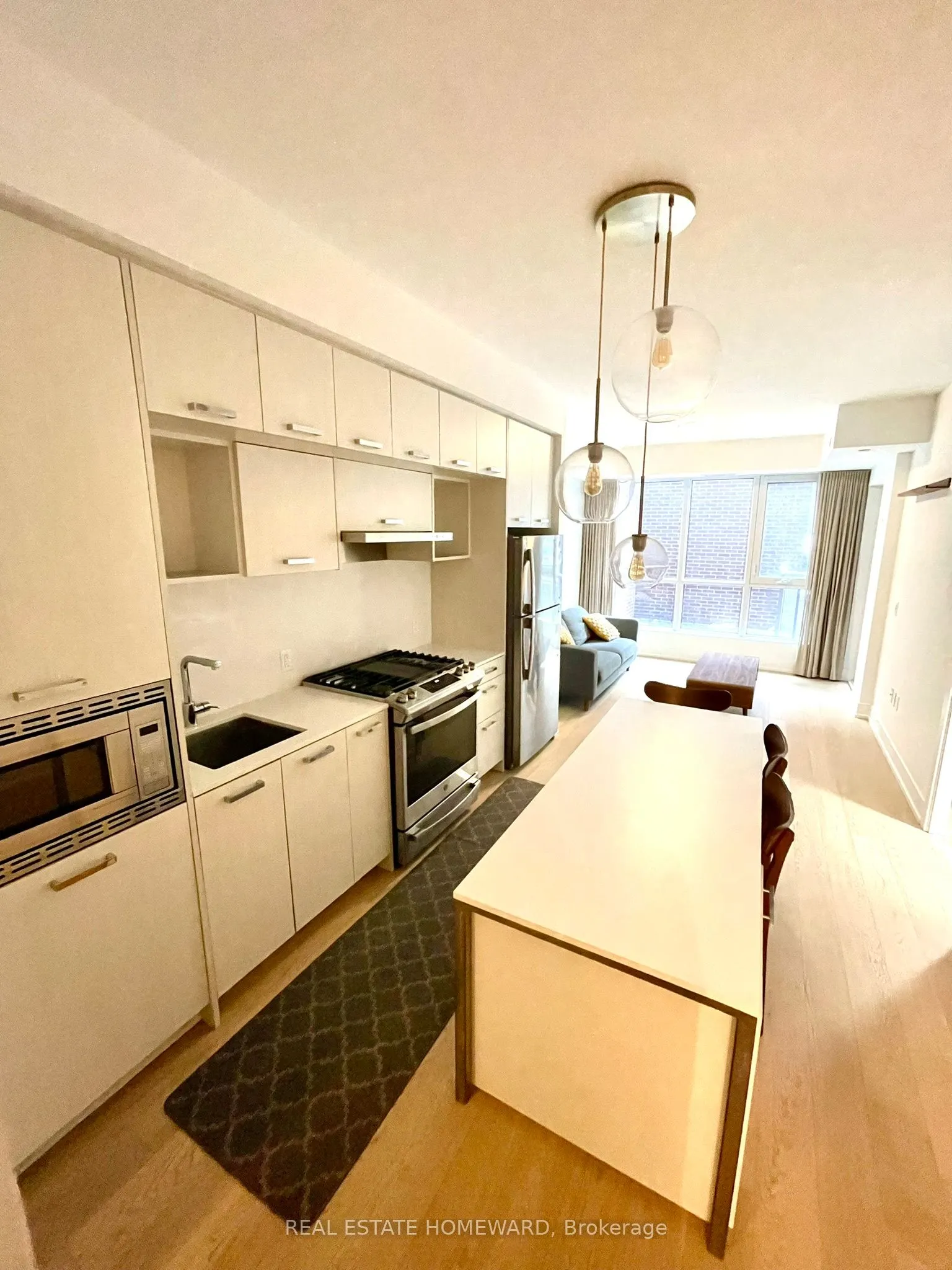 1331 Queen Street E, #201