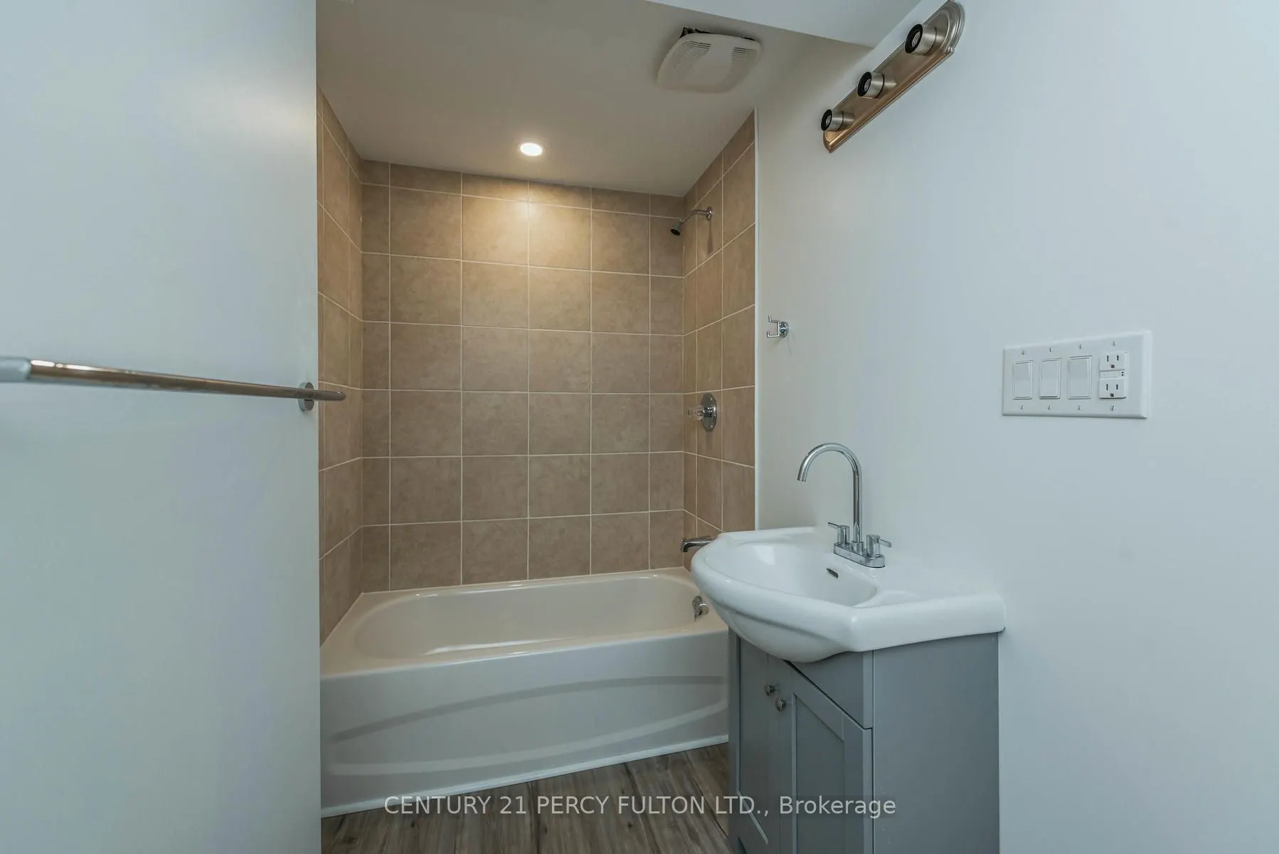 1 Cragg Crescent, #Bsmt