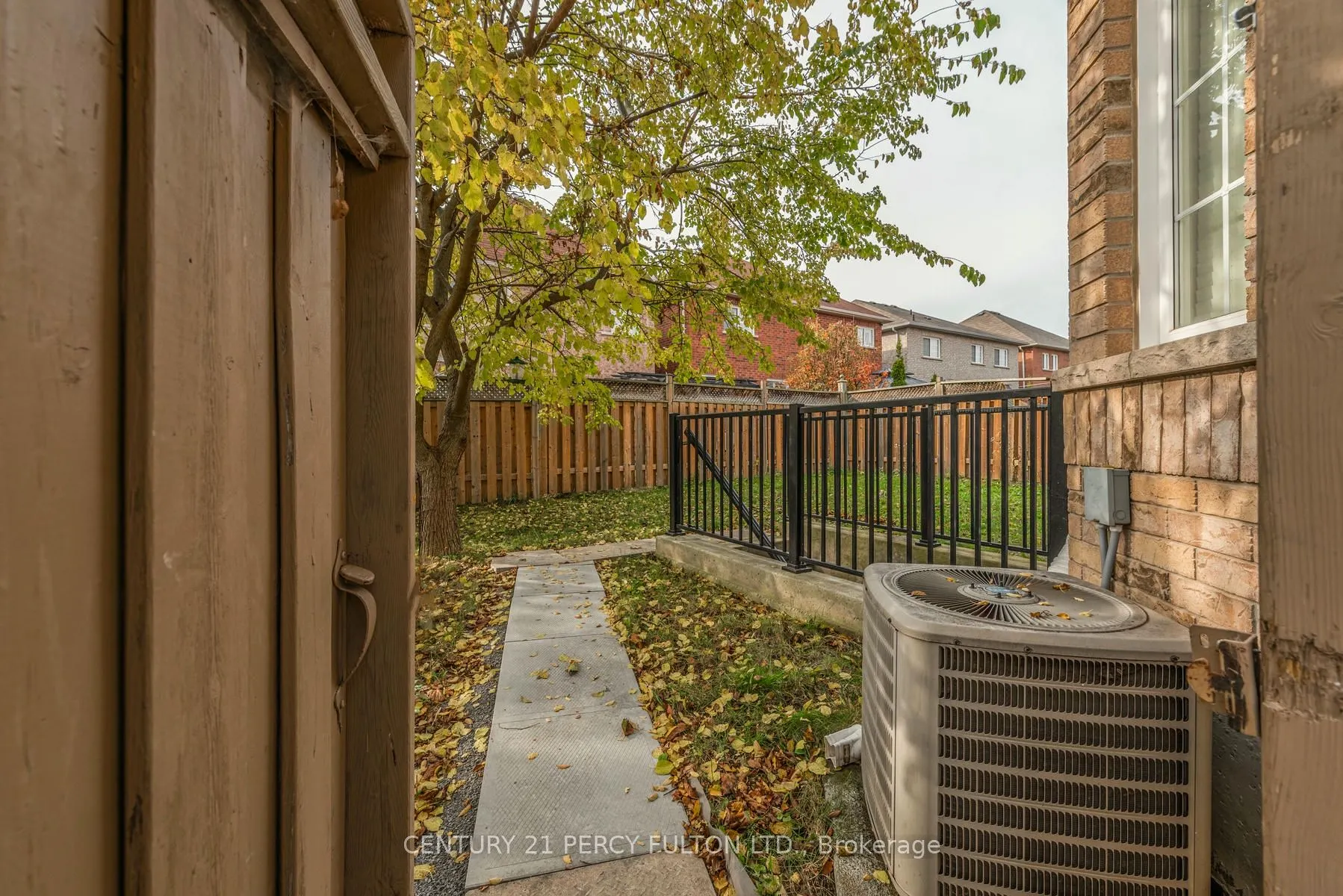 1 Cragg Crescent, #Bsmt