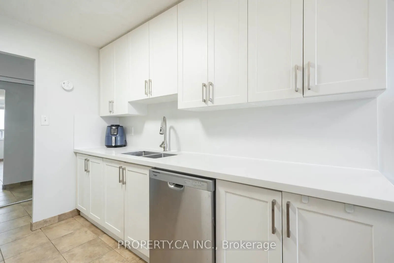 121 Trudelle Street, #609