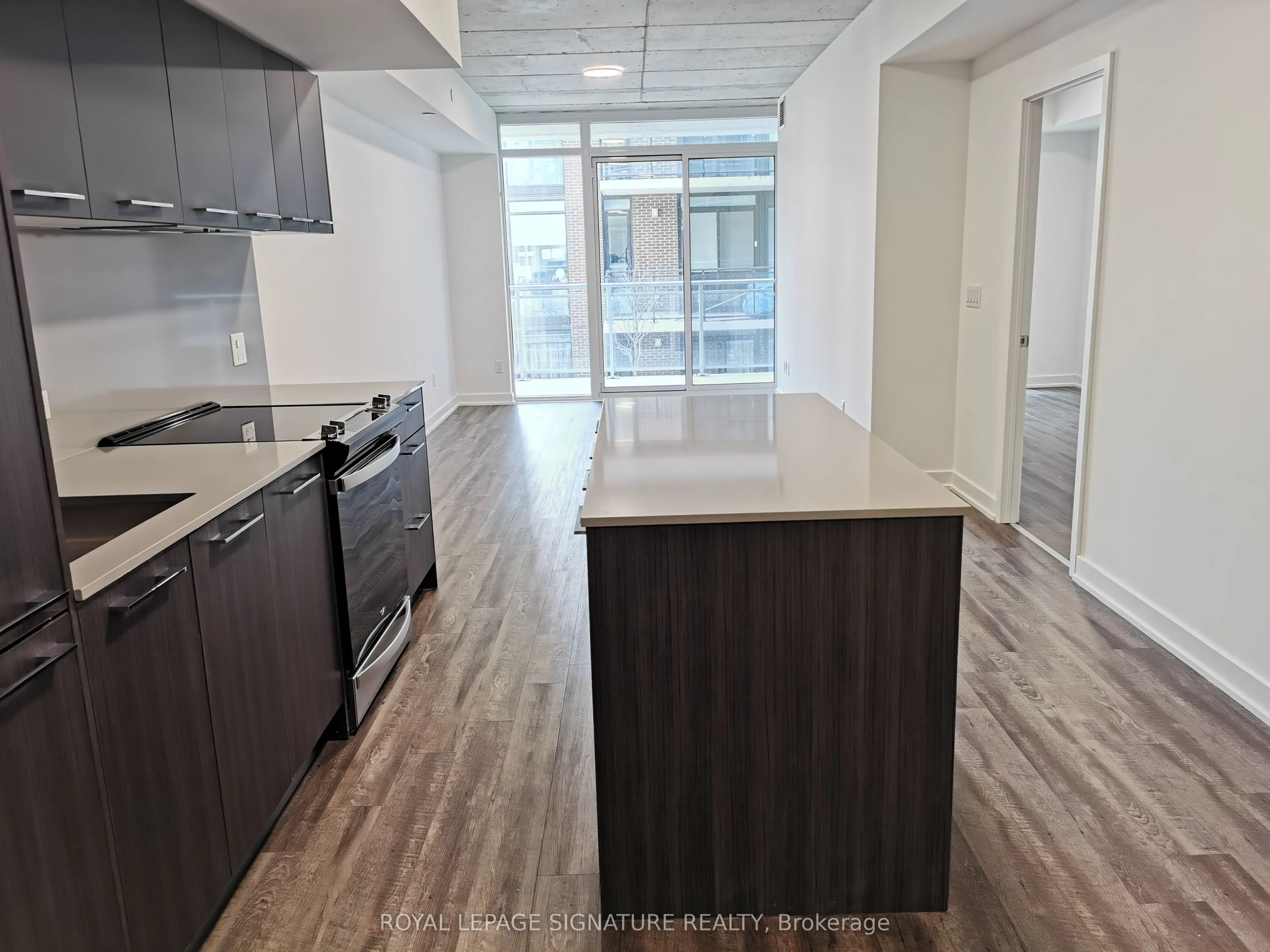 665 Queen Street E, #312
