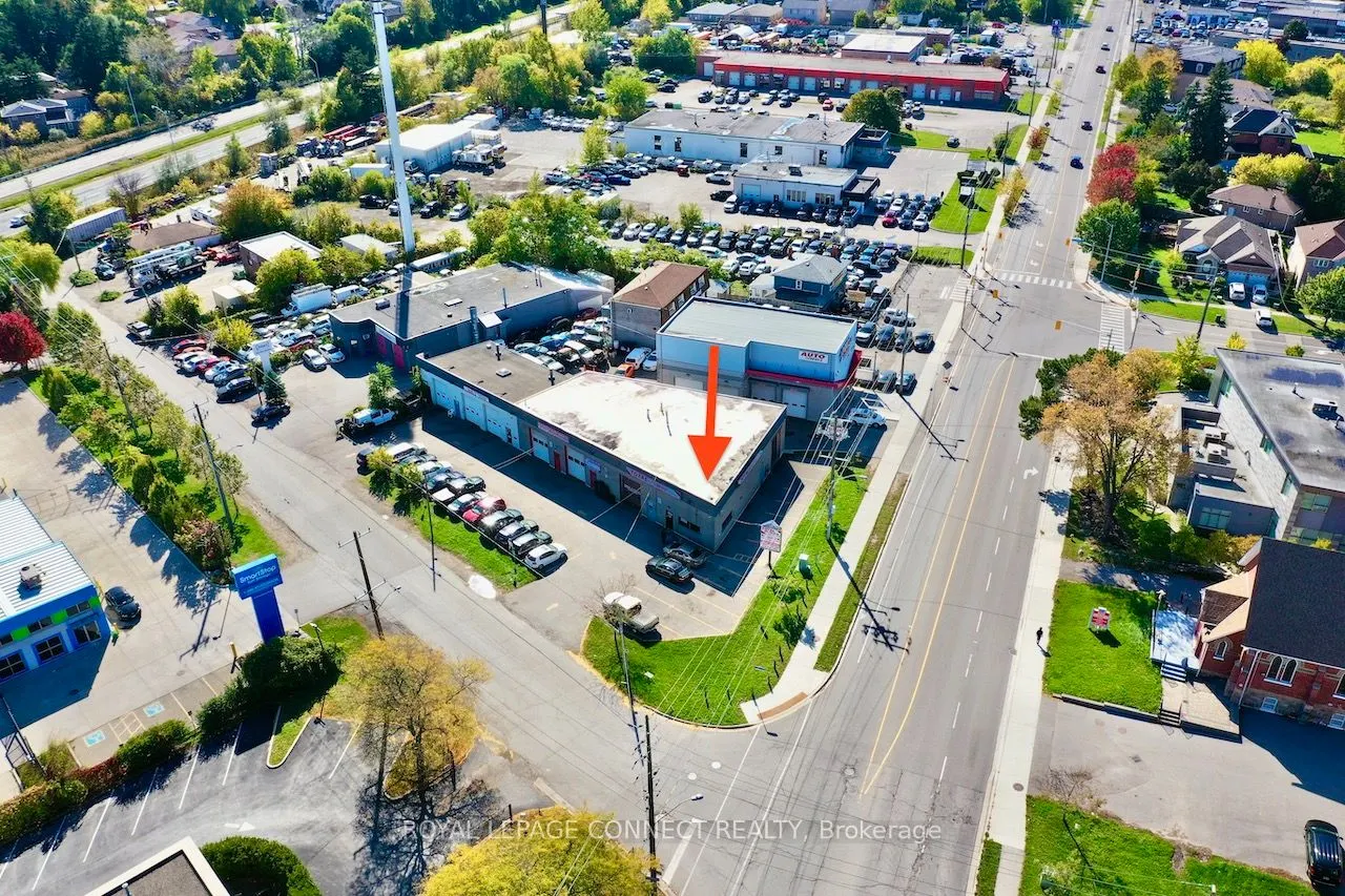 518 Centennial Road N, #1