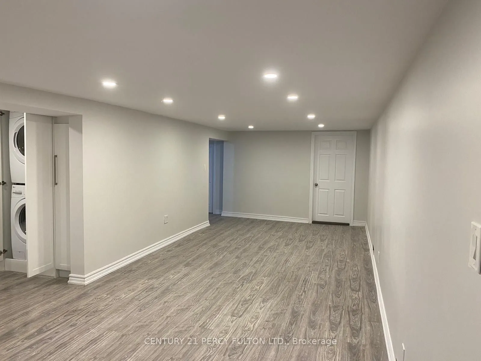 871 Liverpool Road, #Lower