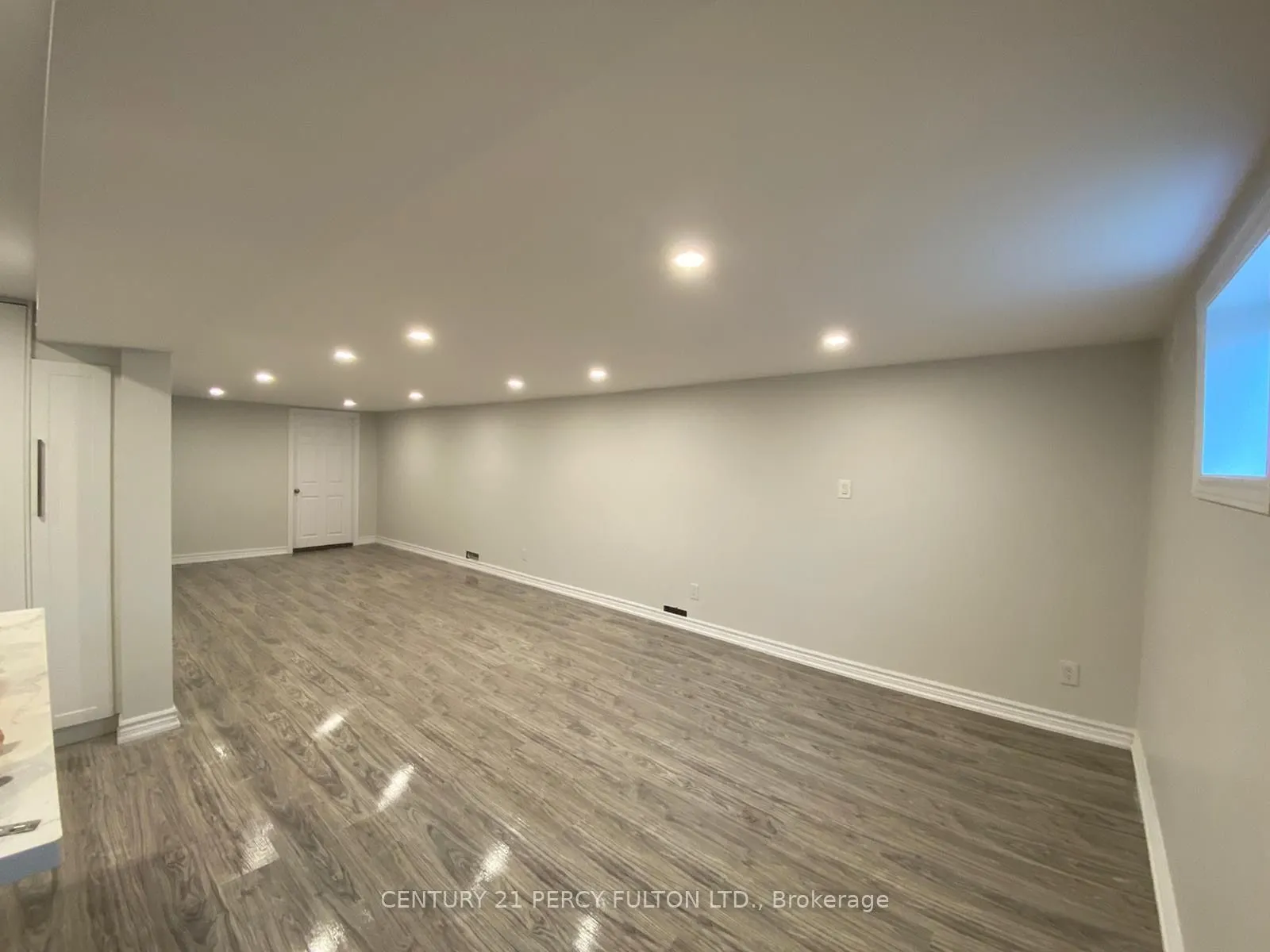 871 Liverpool Road, #Lower