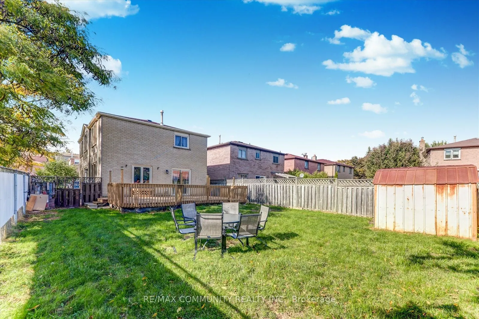 7 Adams Drive