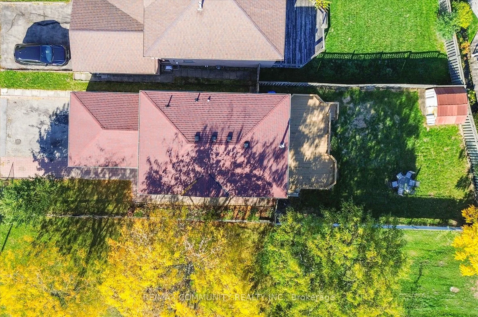 7 Adams Drive