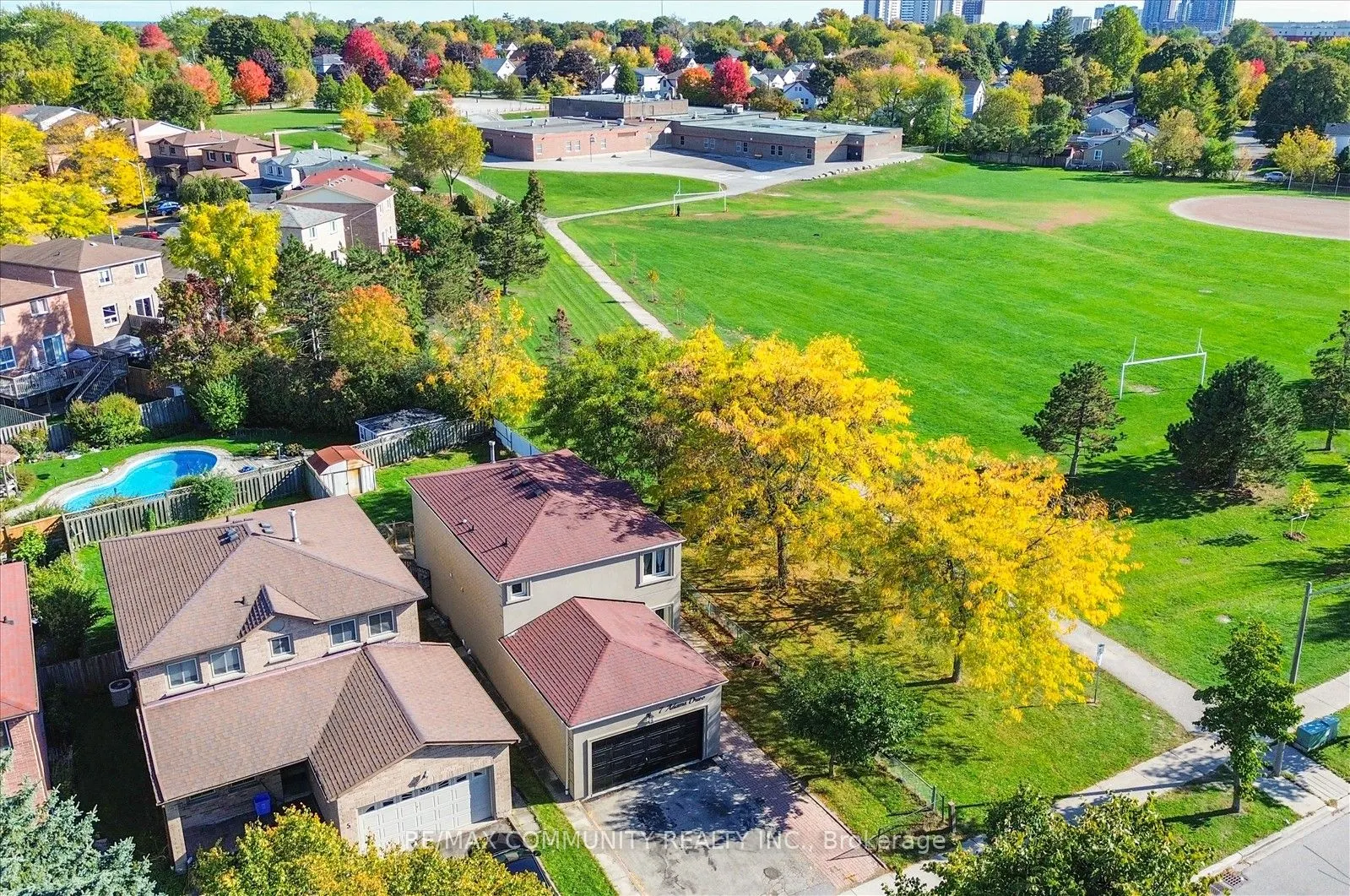 7 Adams Drive