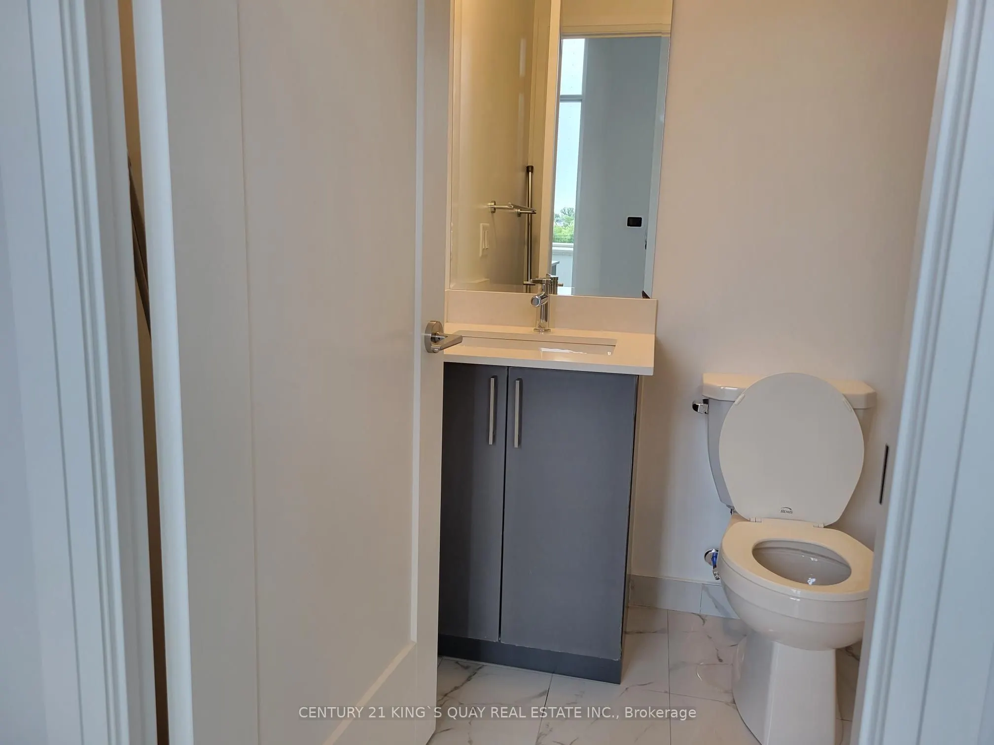 3220 Sheppard Avenue E, #106